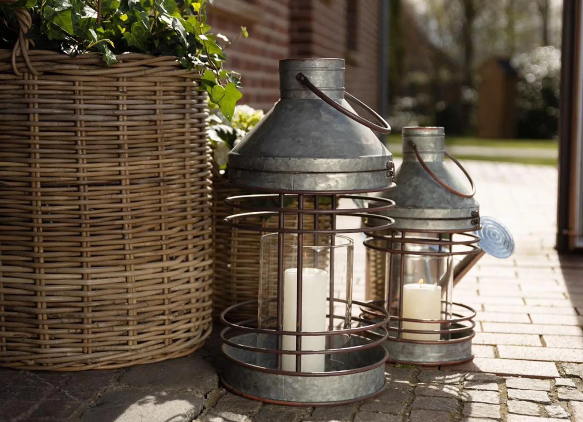 Outdoor-Laternen-Set aus Zink mit Glaseinsatz 2-teilig