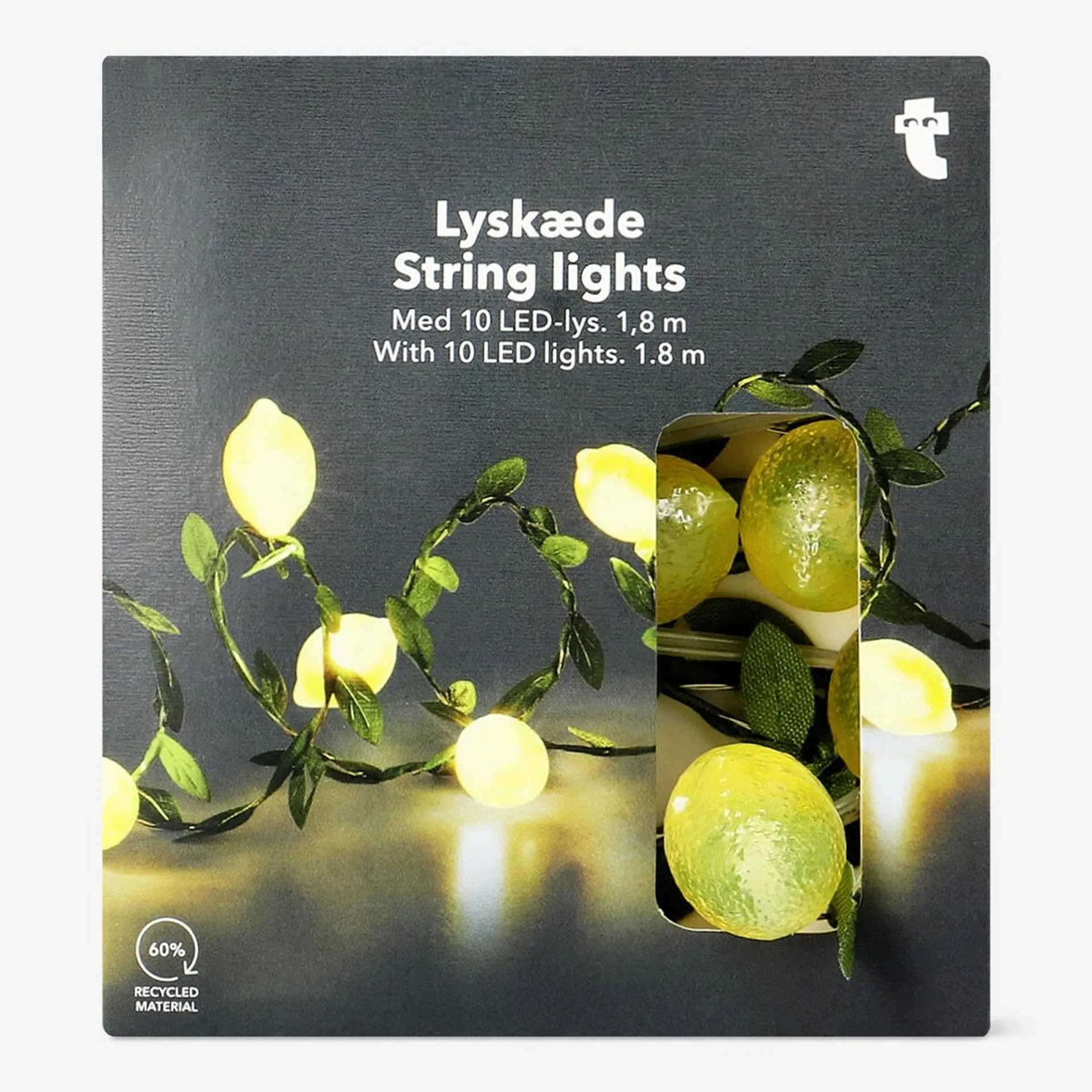 String lights with lemons
