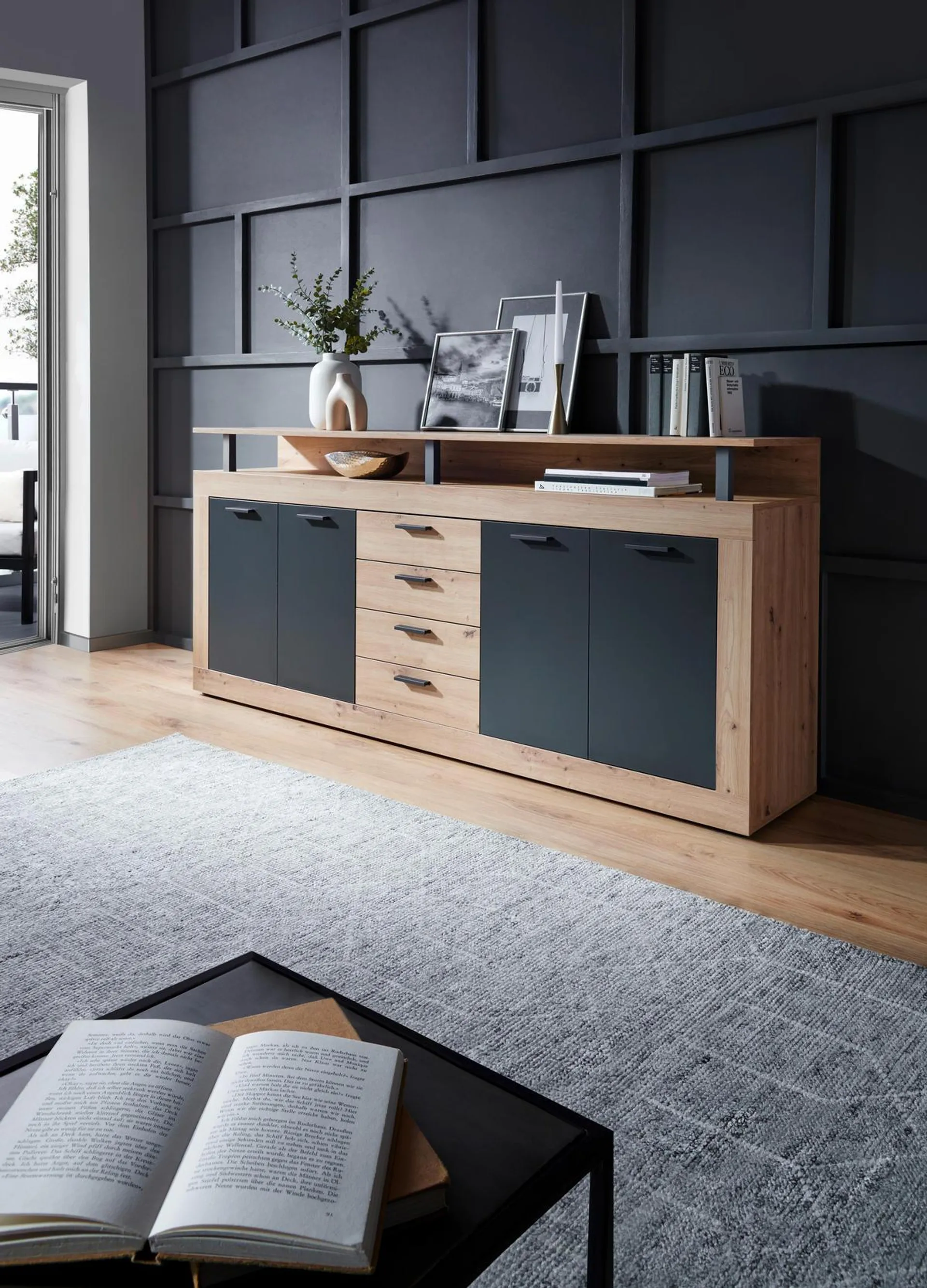 Xora SIDEBOARD