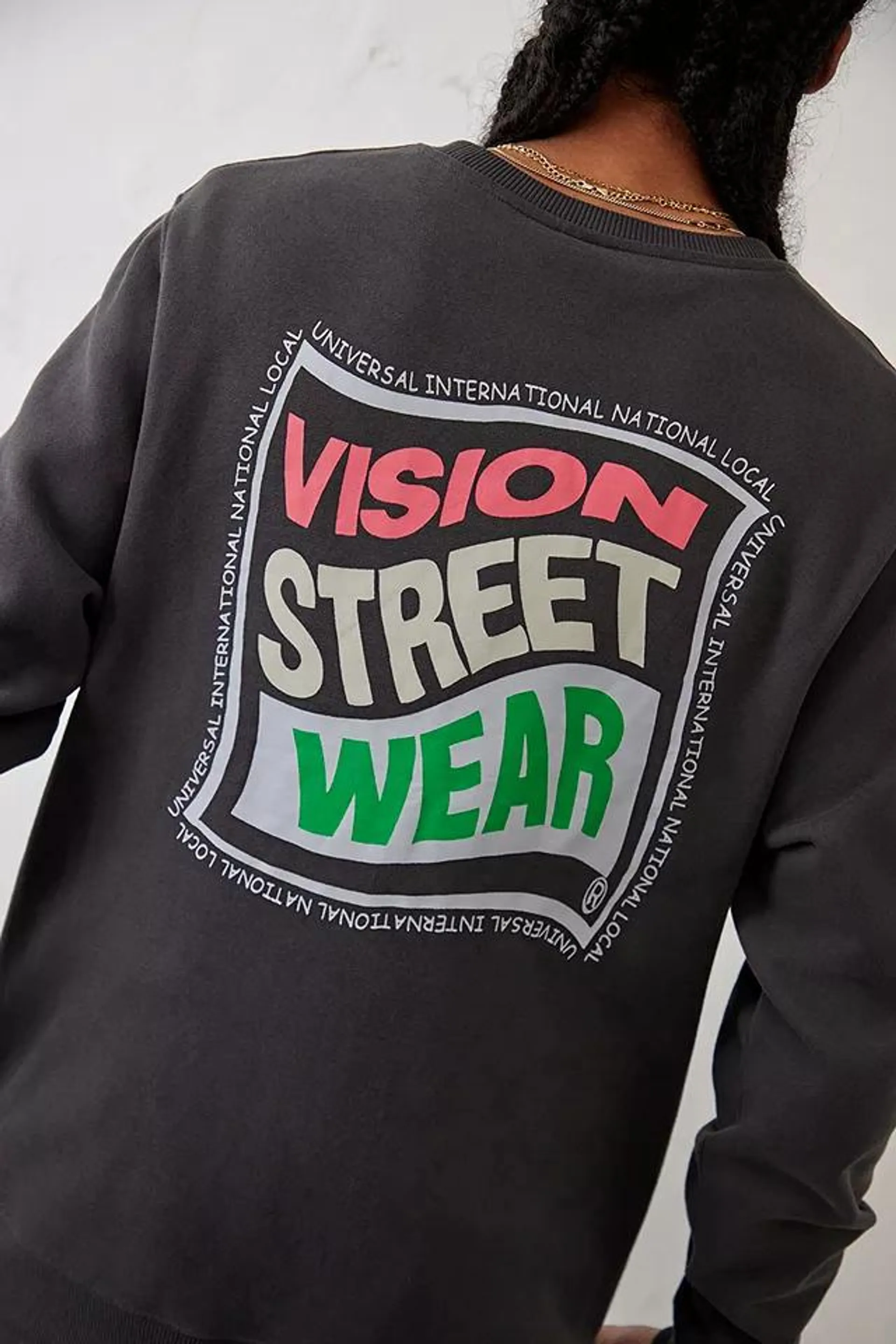 Vision Street Wear – Sweatshirt „Legends Never Die"
