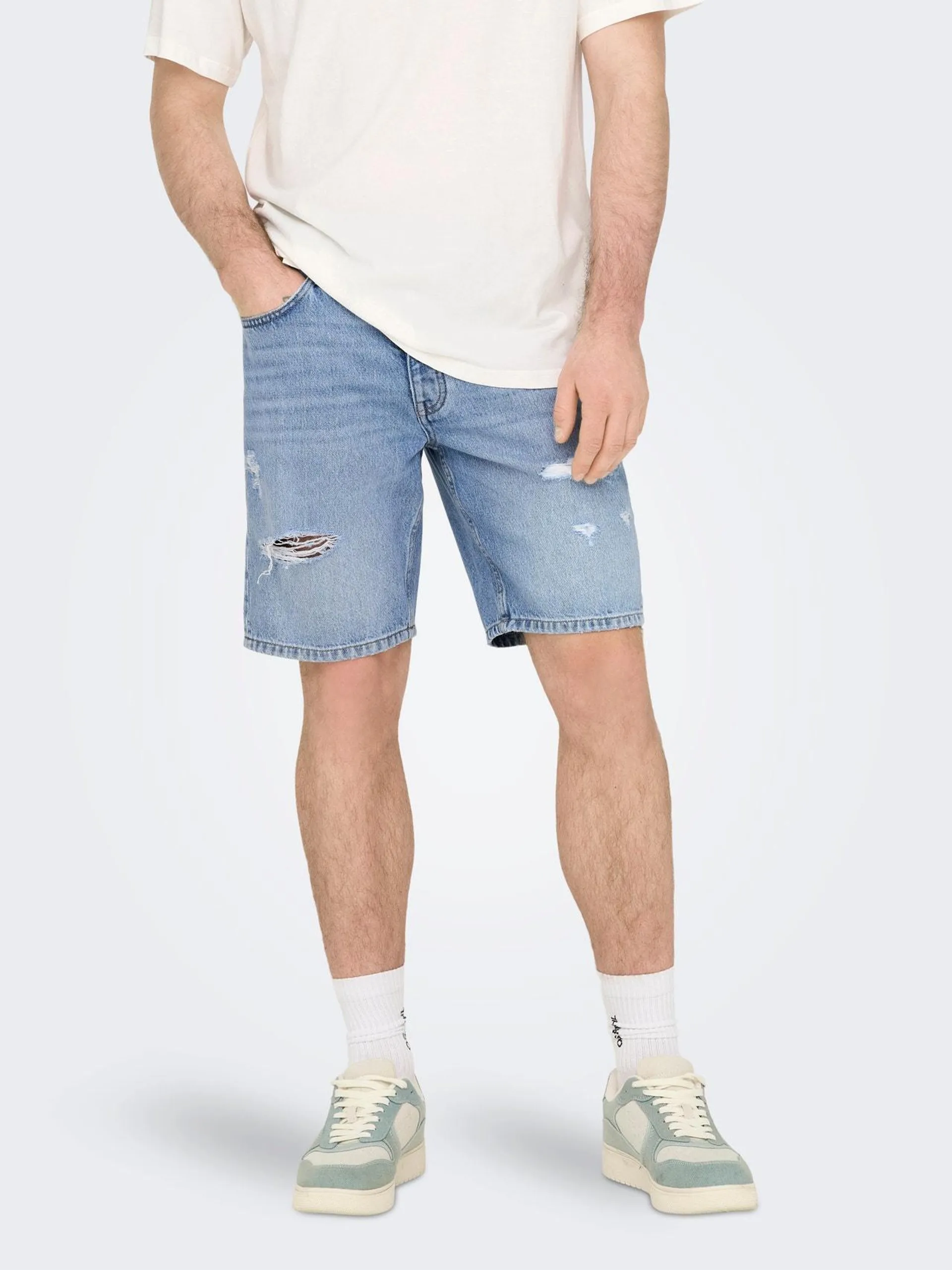 Gerade geschnitten Mittlere Taille Shorts