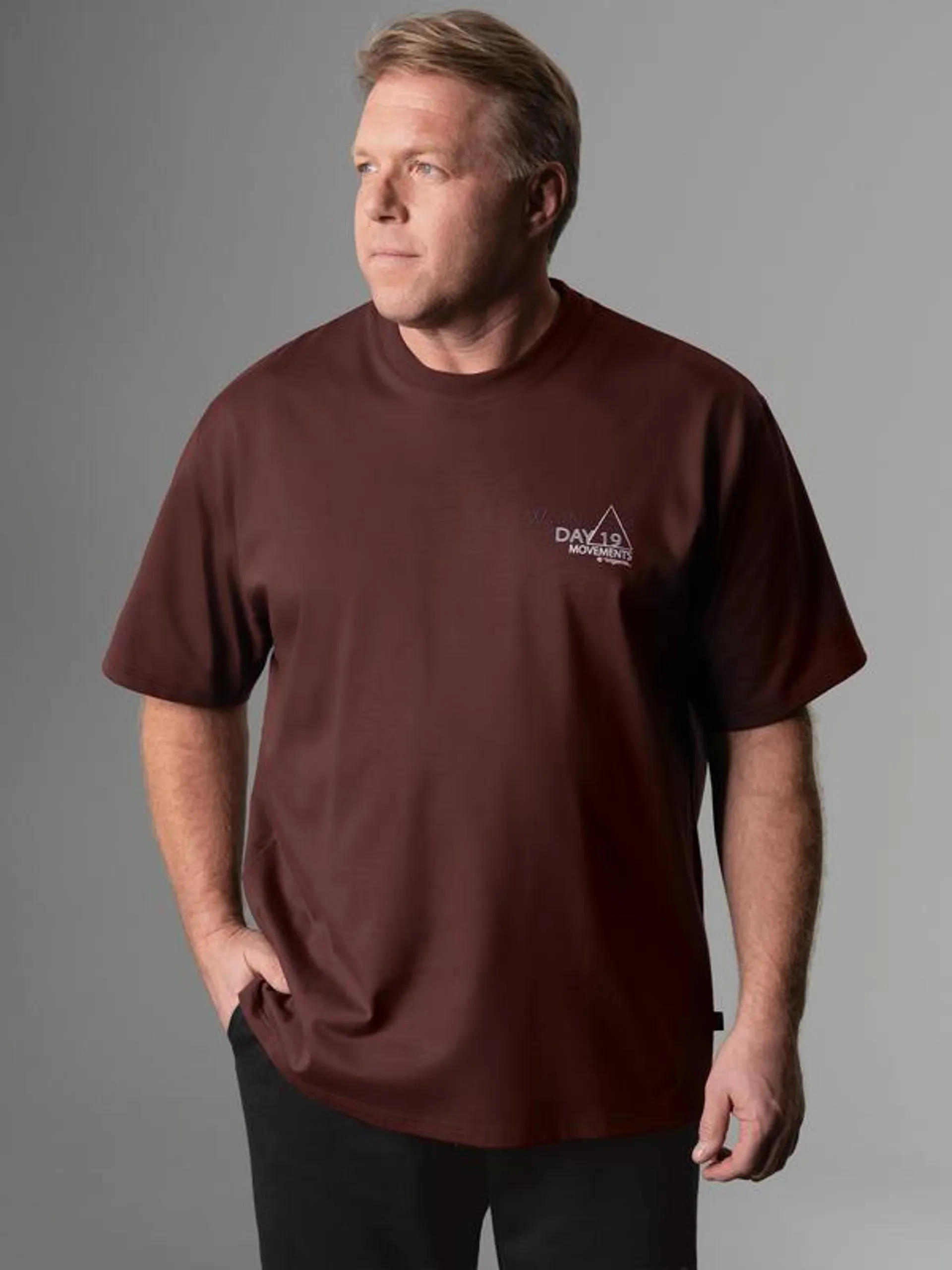 Heavy Oversized T-Shirt mit großem Backprint Kastanie