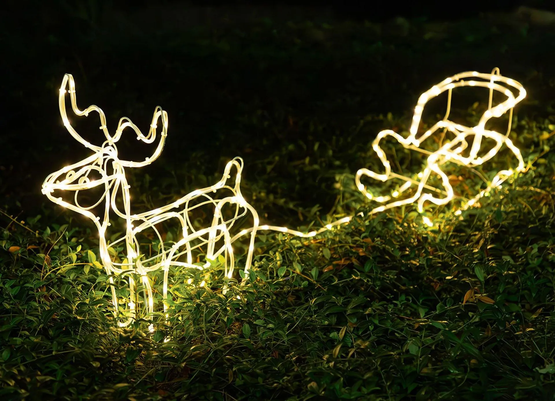 LED-Rentier mit Schlitten 180 LEDs Warmweiß