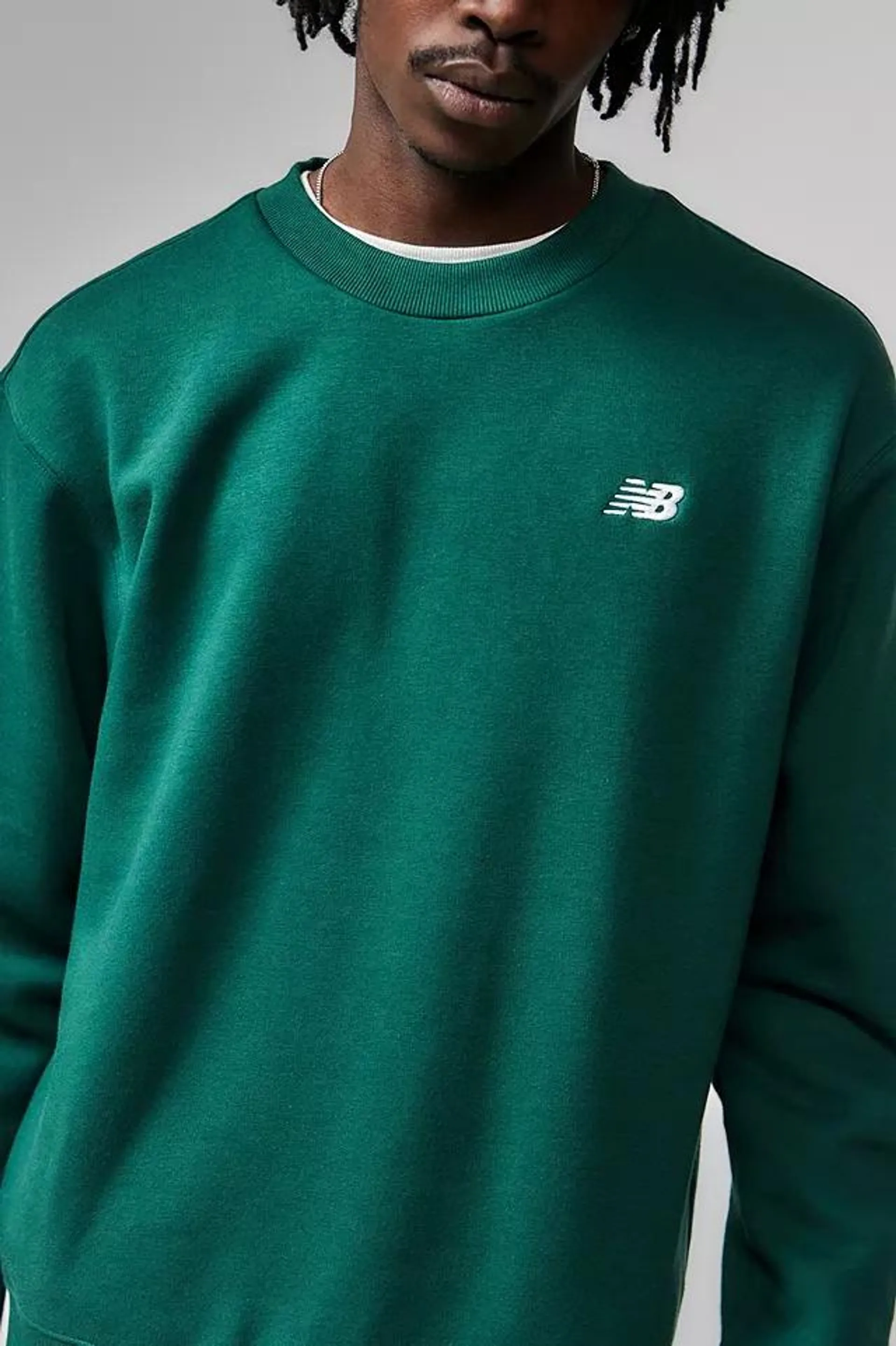 New Balance Grünes Besticktes Sweatshirt