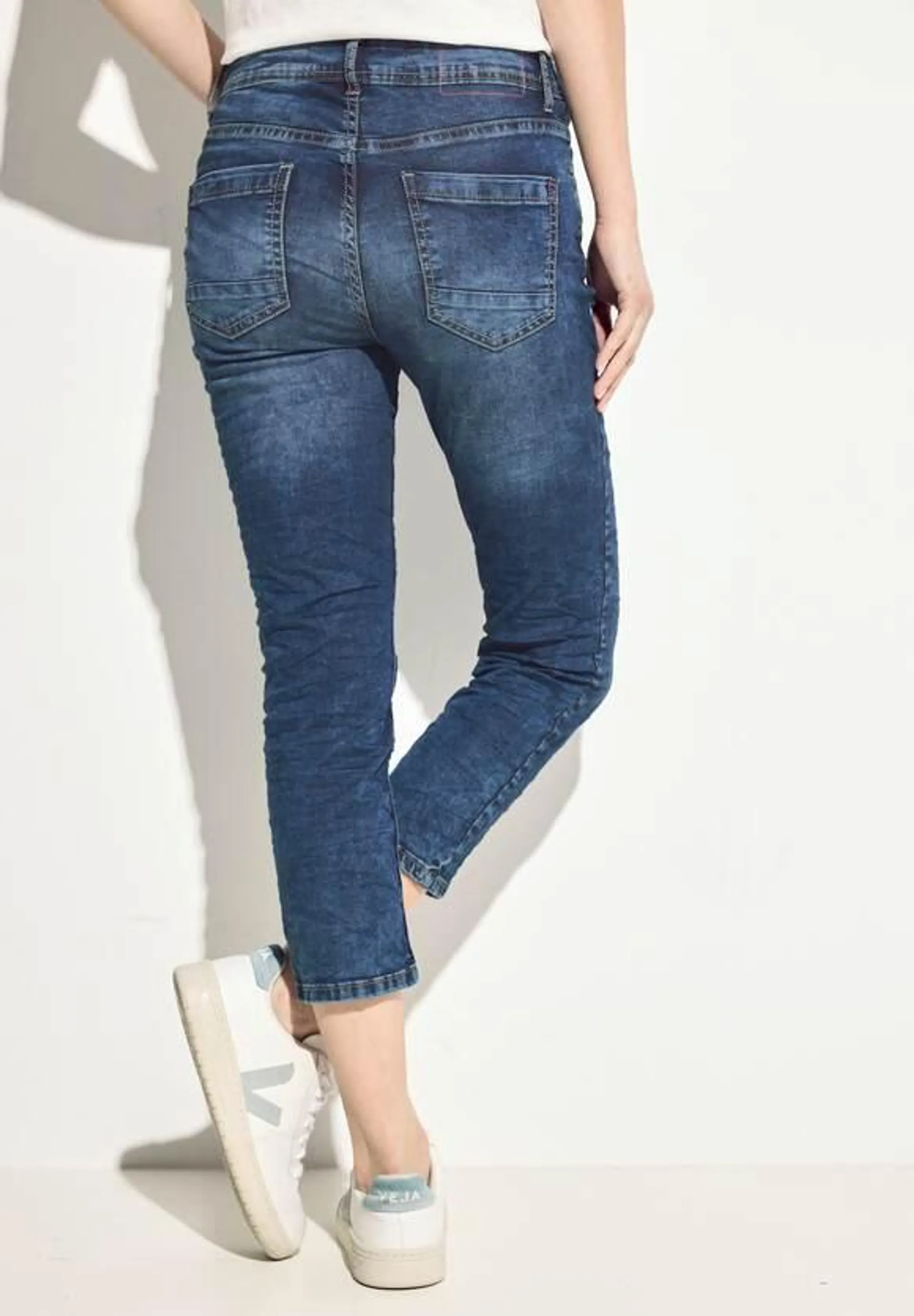 3/4 Slim Fit Jeans