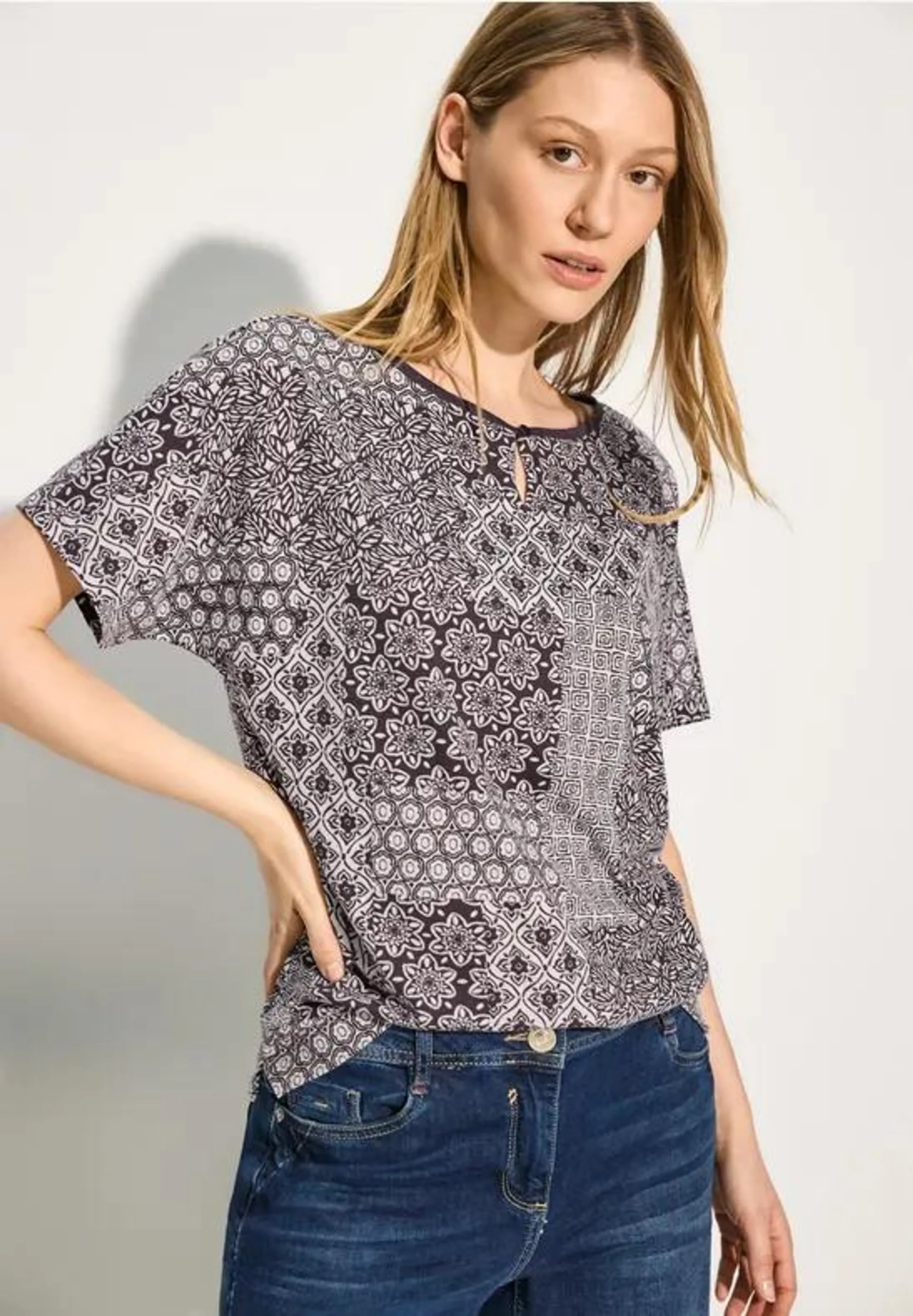 T-shirt met patchprint