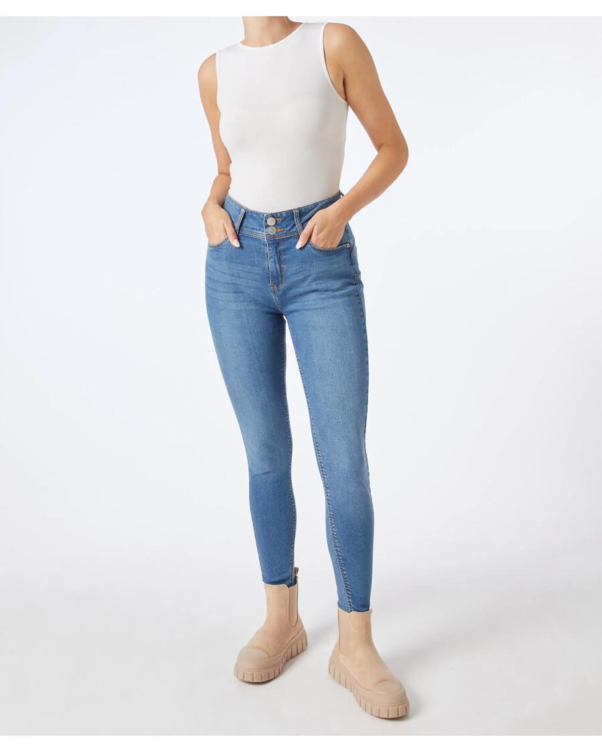 Jeans mit breitem Bund