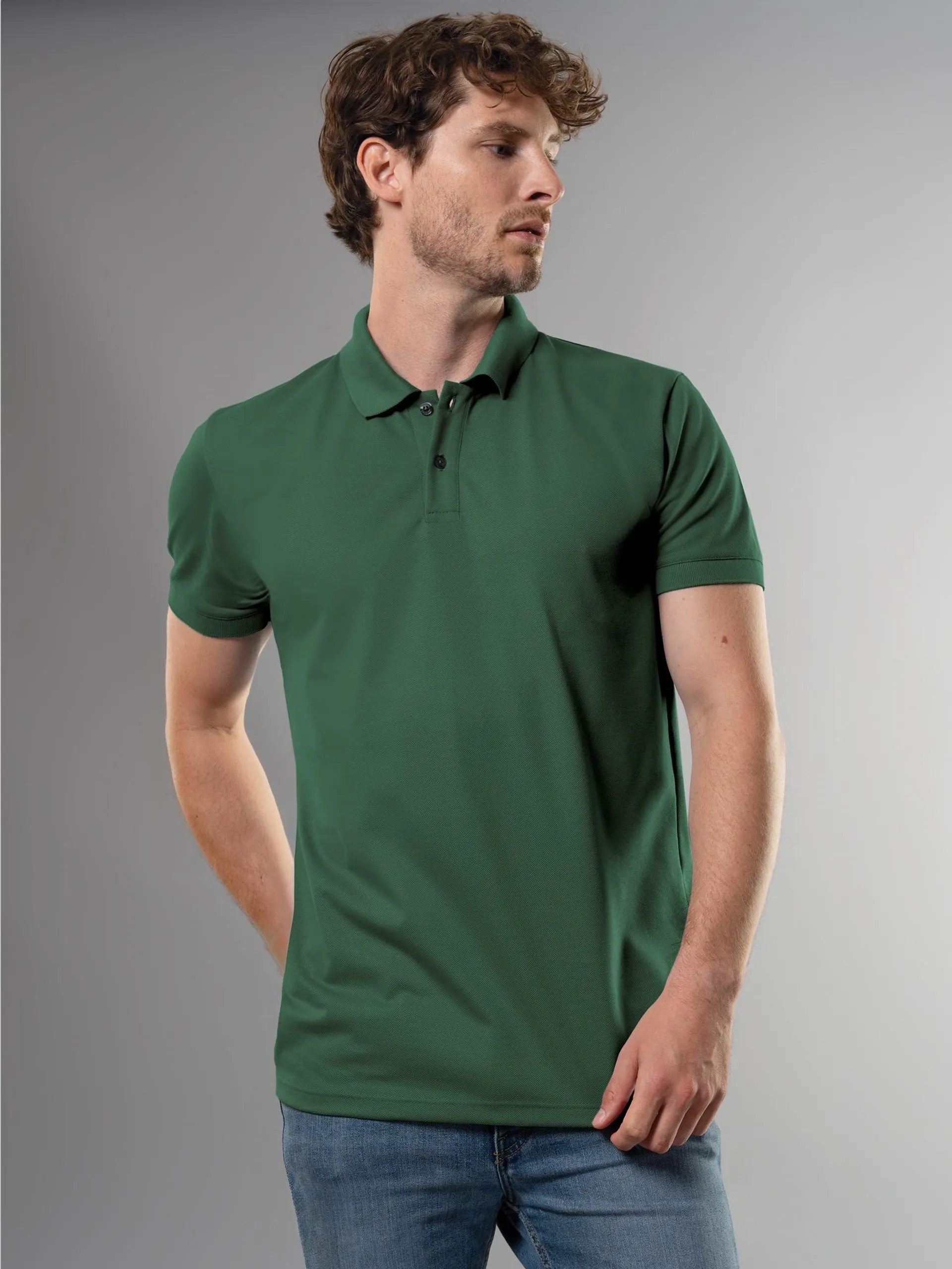 Slim Fit Poloshirt aus DELUXE-Piqué Efeu