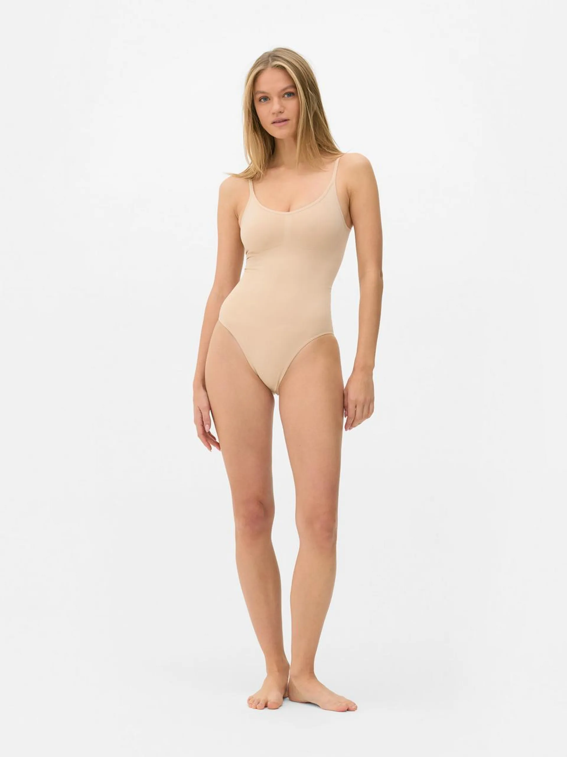 Seamless Scoop Neck Shapewear Bodysuit