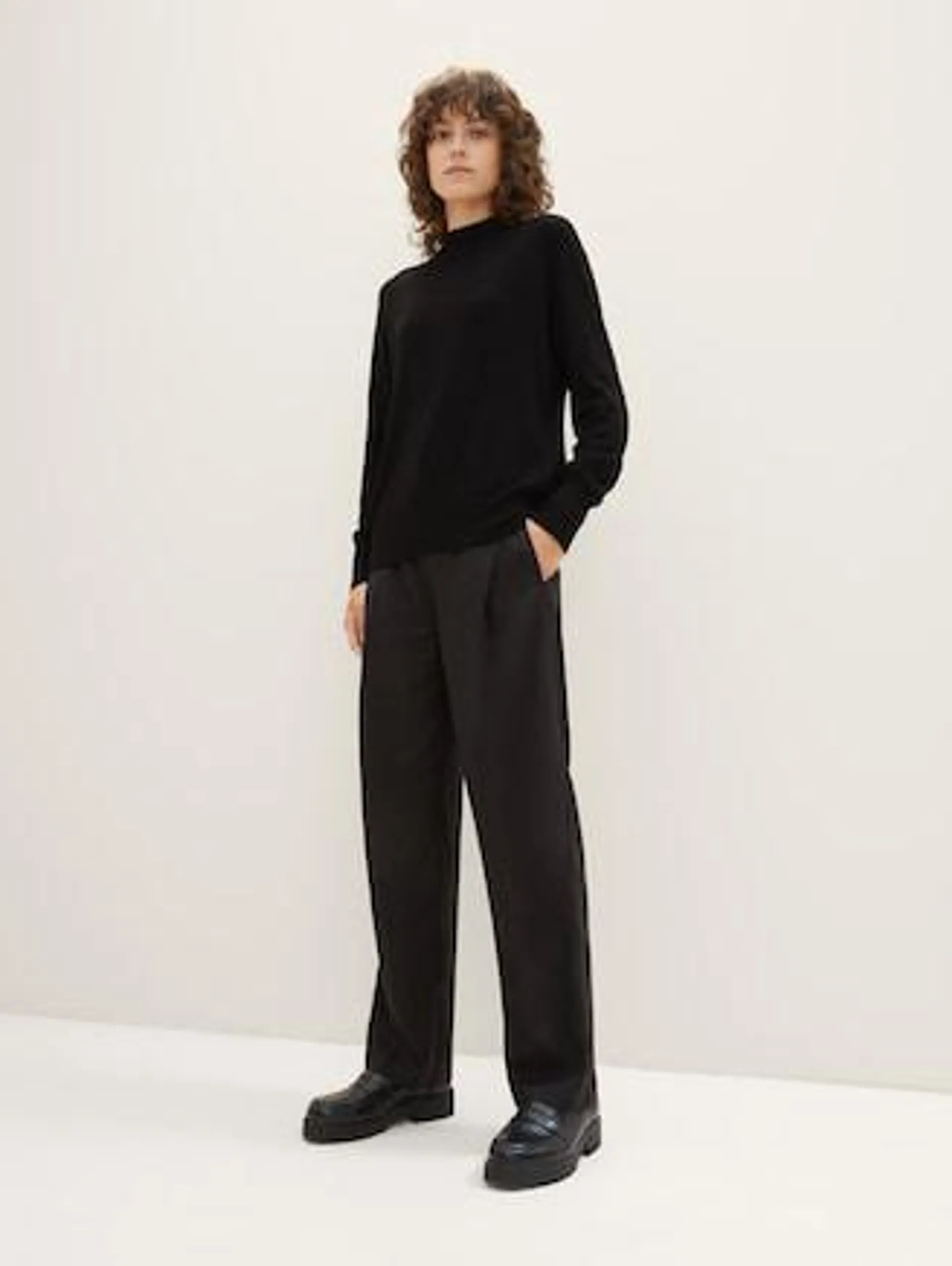 Mia straight trousers with TENCEL