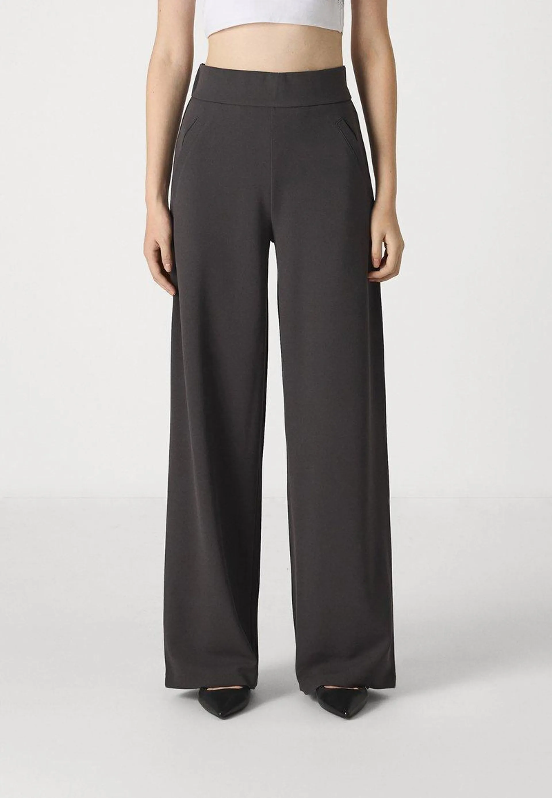 JDYLOUISVILLE CATIA WIDE PANT - Trousers - phantom