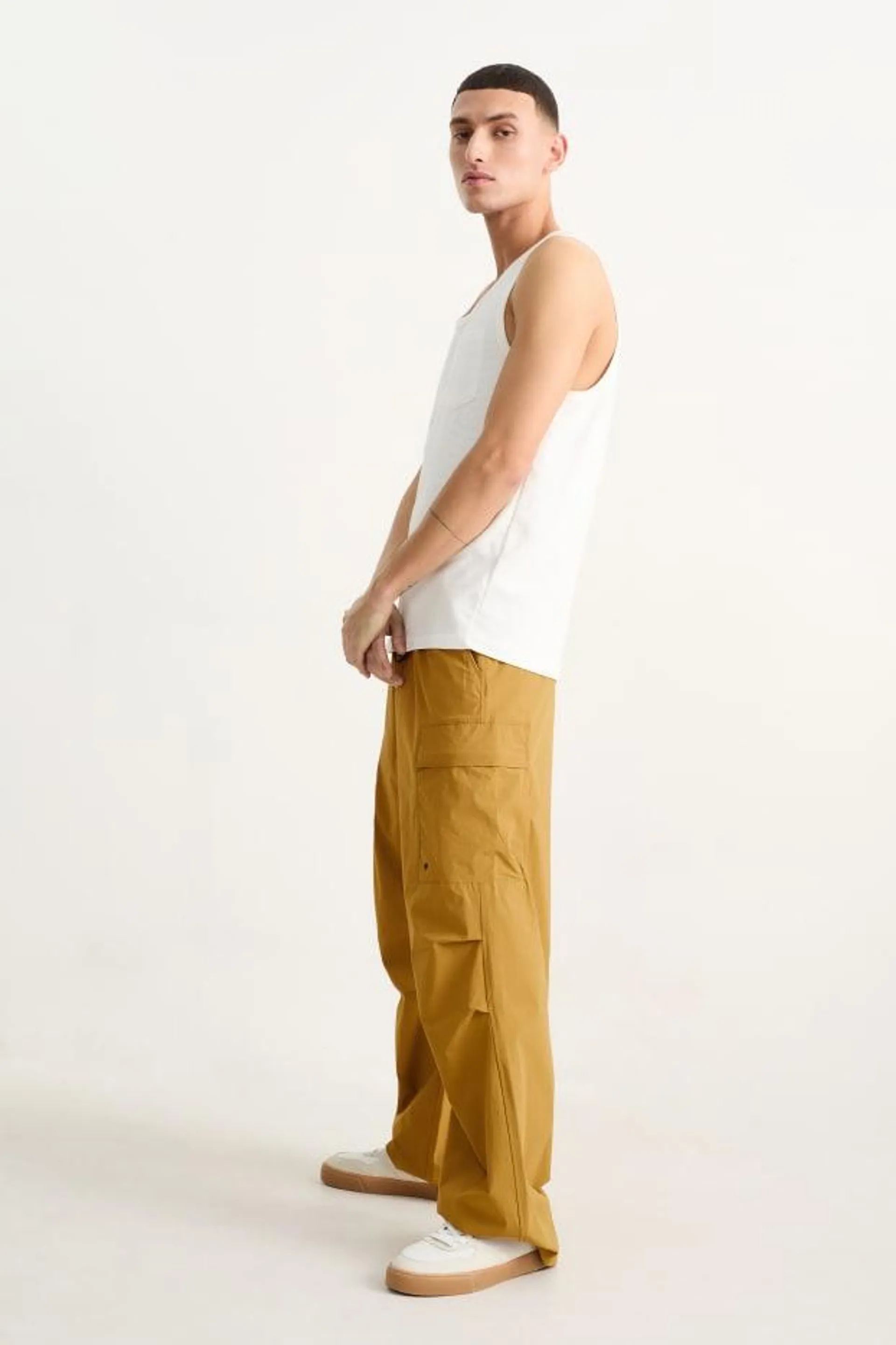 Parachute trousers - regular fit