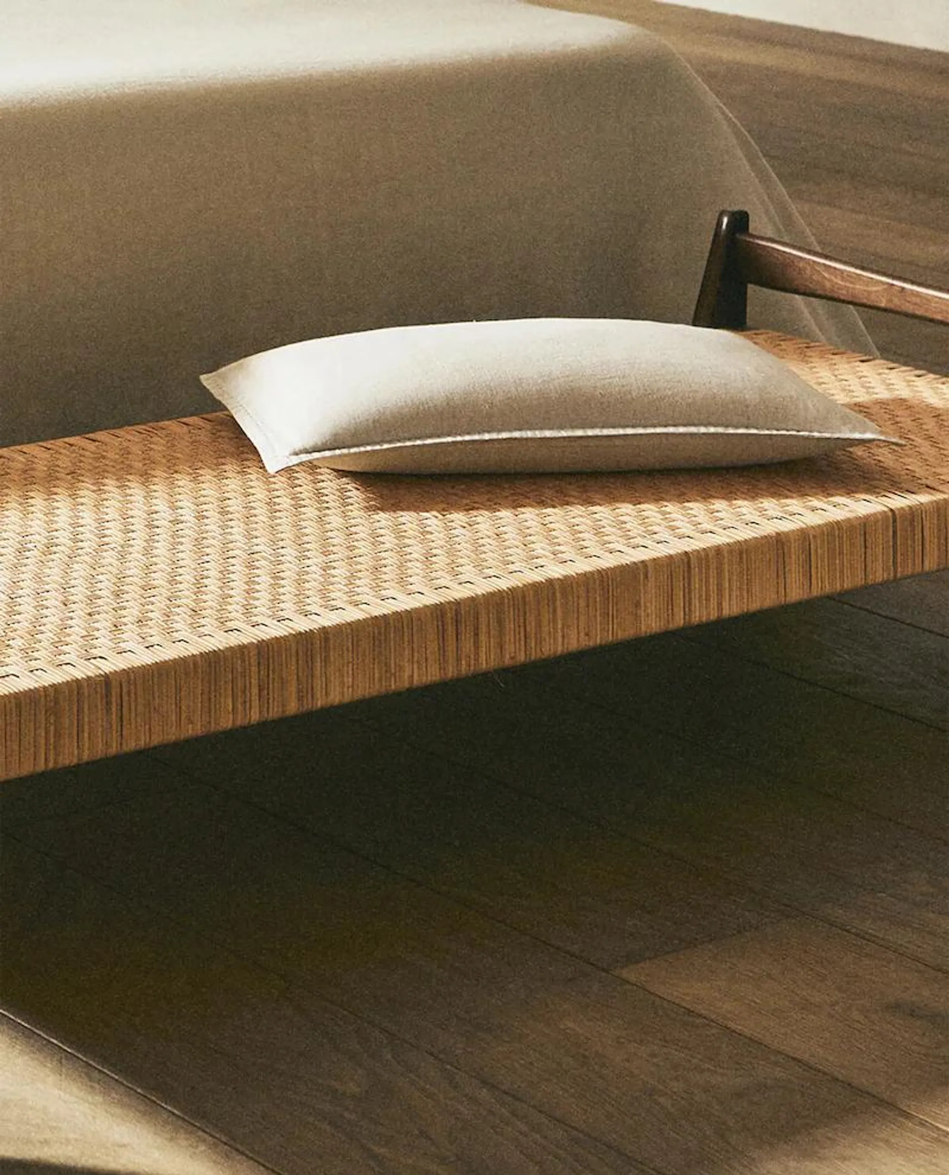 DAY BED LEGNO RATTAN