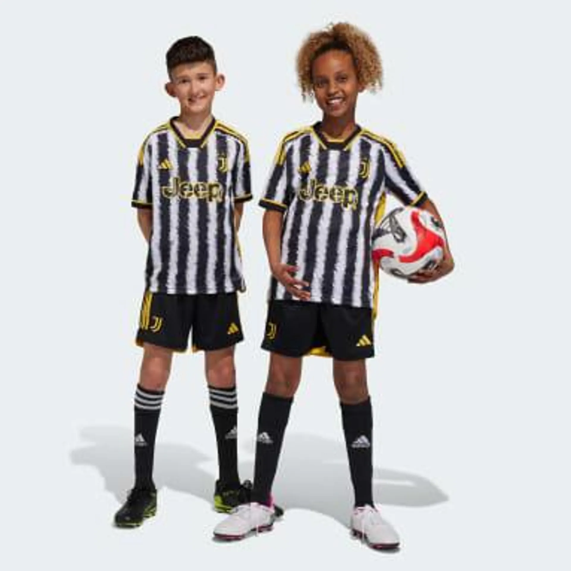 Juventus Turin 23/24 Kids Heimshorts