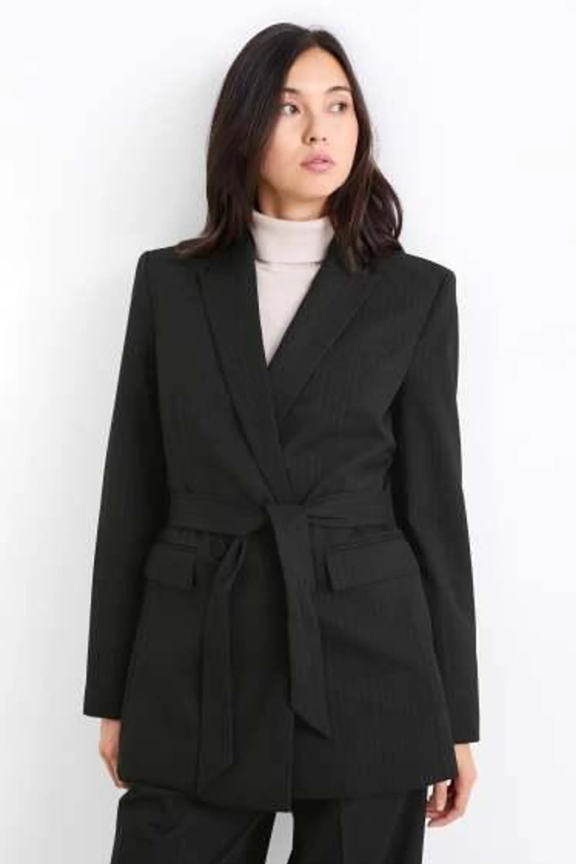 Long blazer - fitted - pinstripes