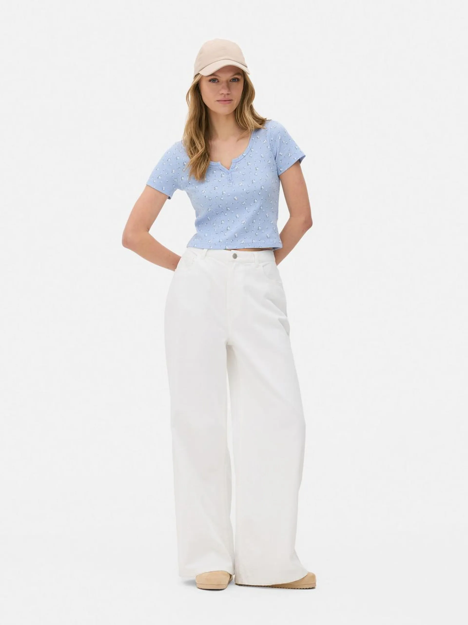 Geripptes Henley-T-Shirt