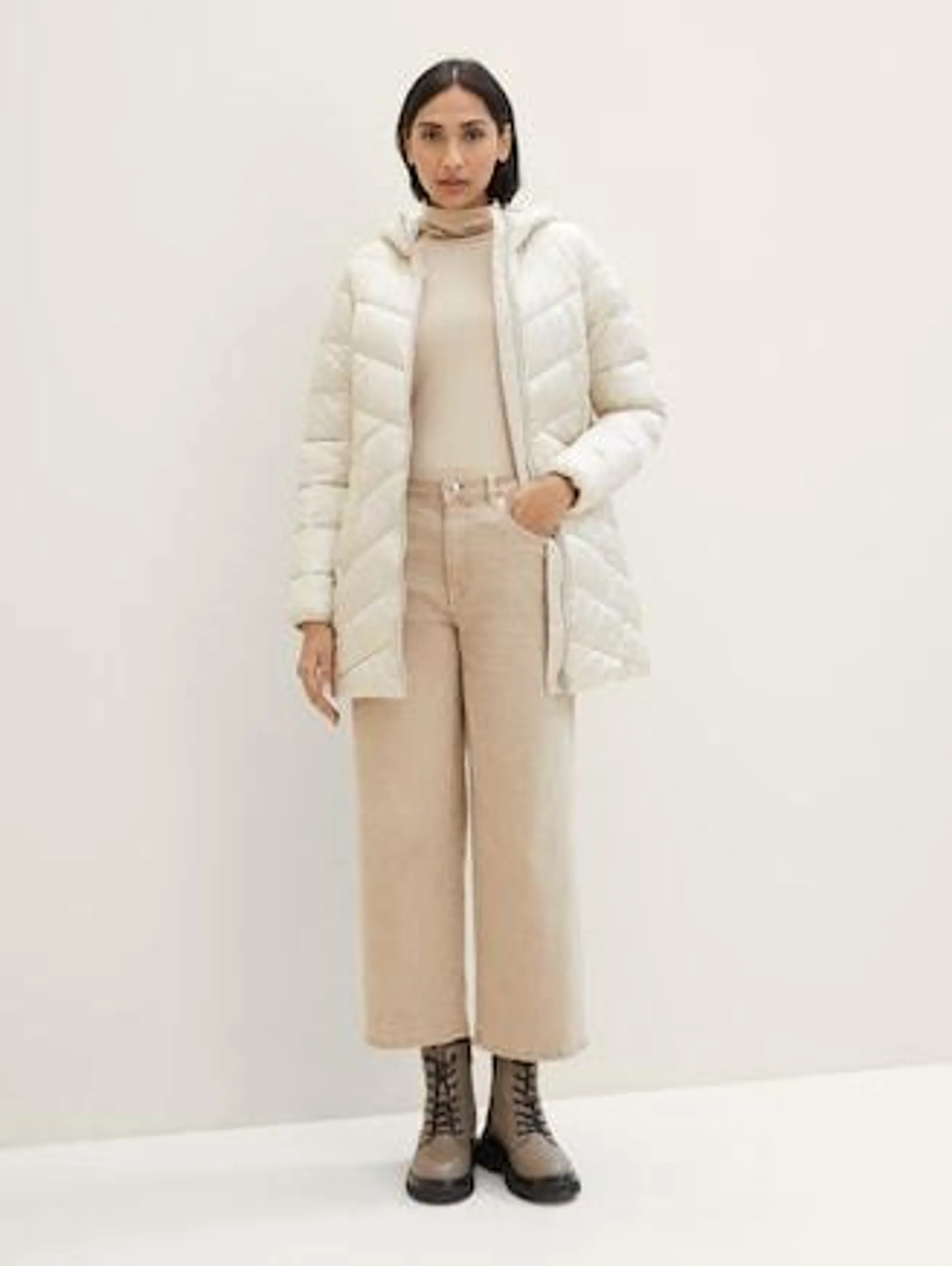 Lightweight coat