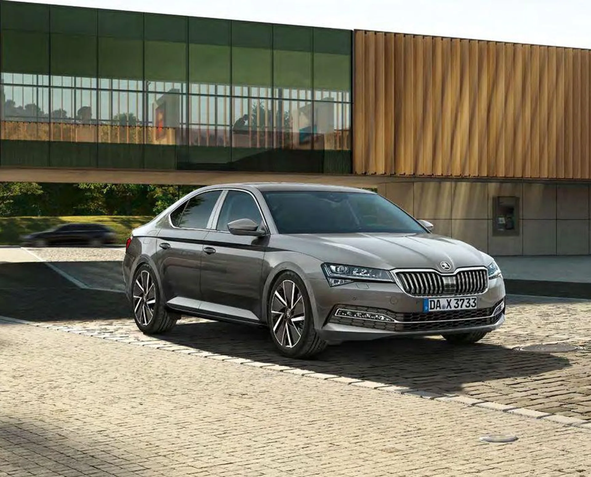 Škoda Superb Broschüre von 27. Oktober bis 27. Oktober 2024 - Prospekt seite 2