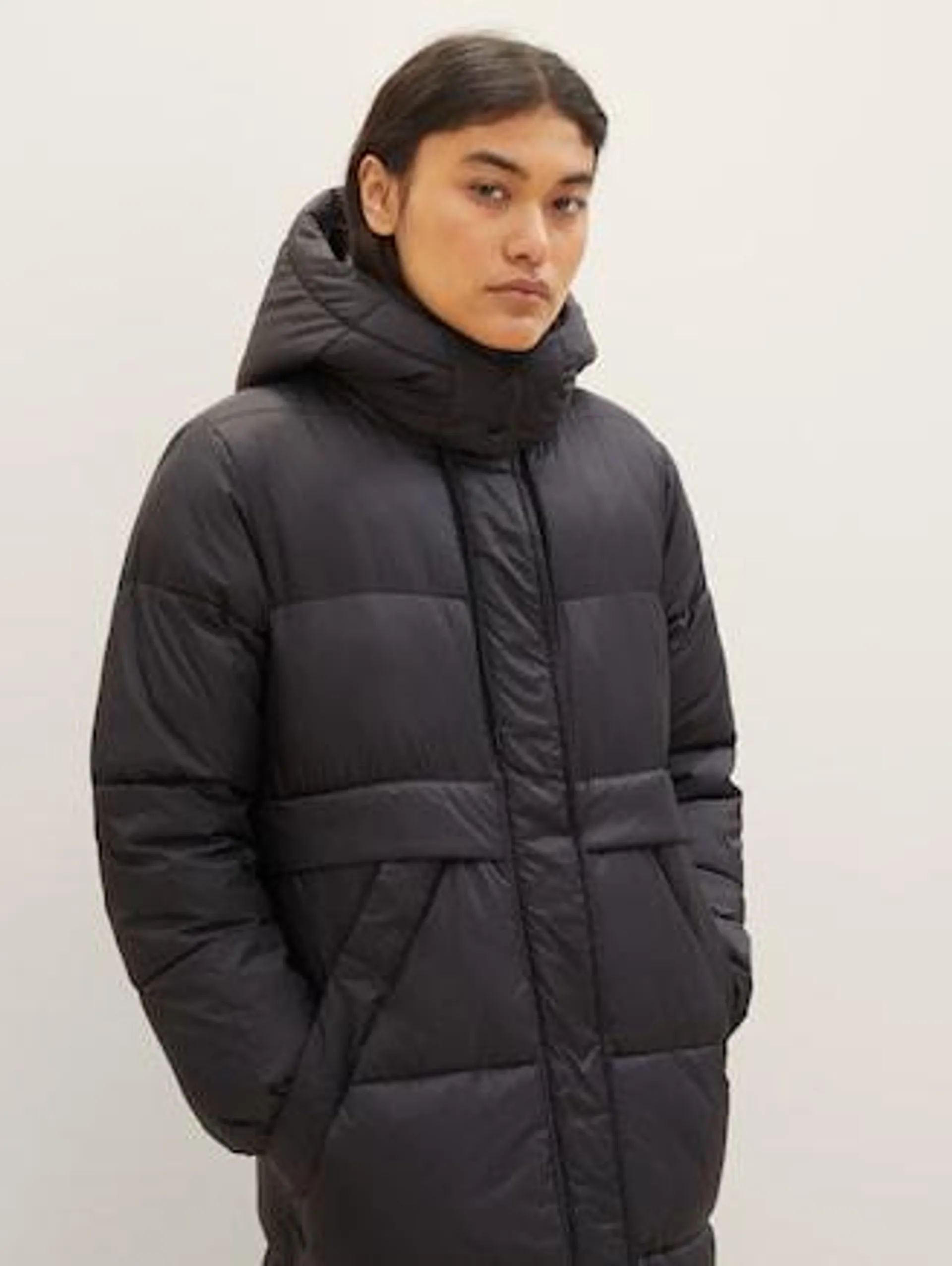 Puffer coat with a hood