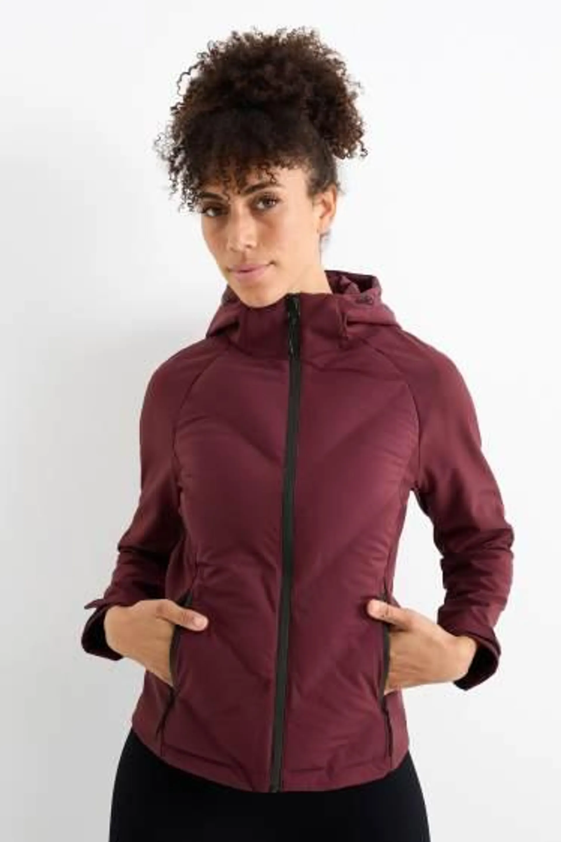 Thermal softshell jacket with hood - waterproof - quilted