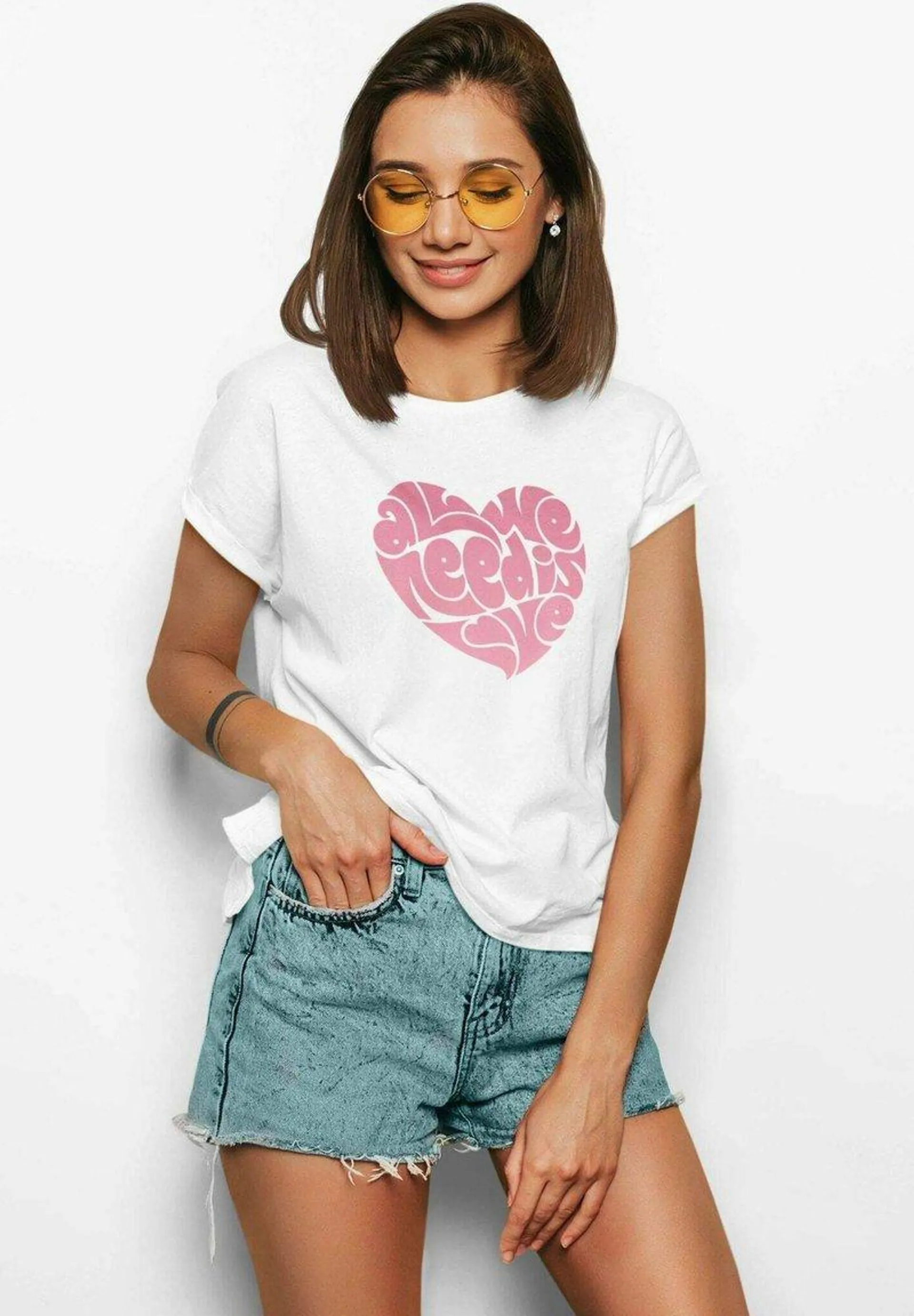 ALL WE NEED IS LOVE FARBE - Print T-shirt