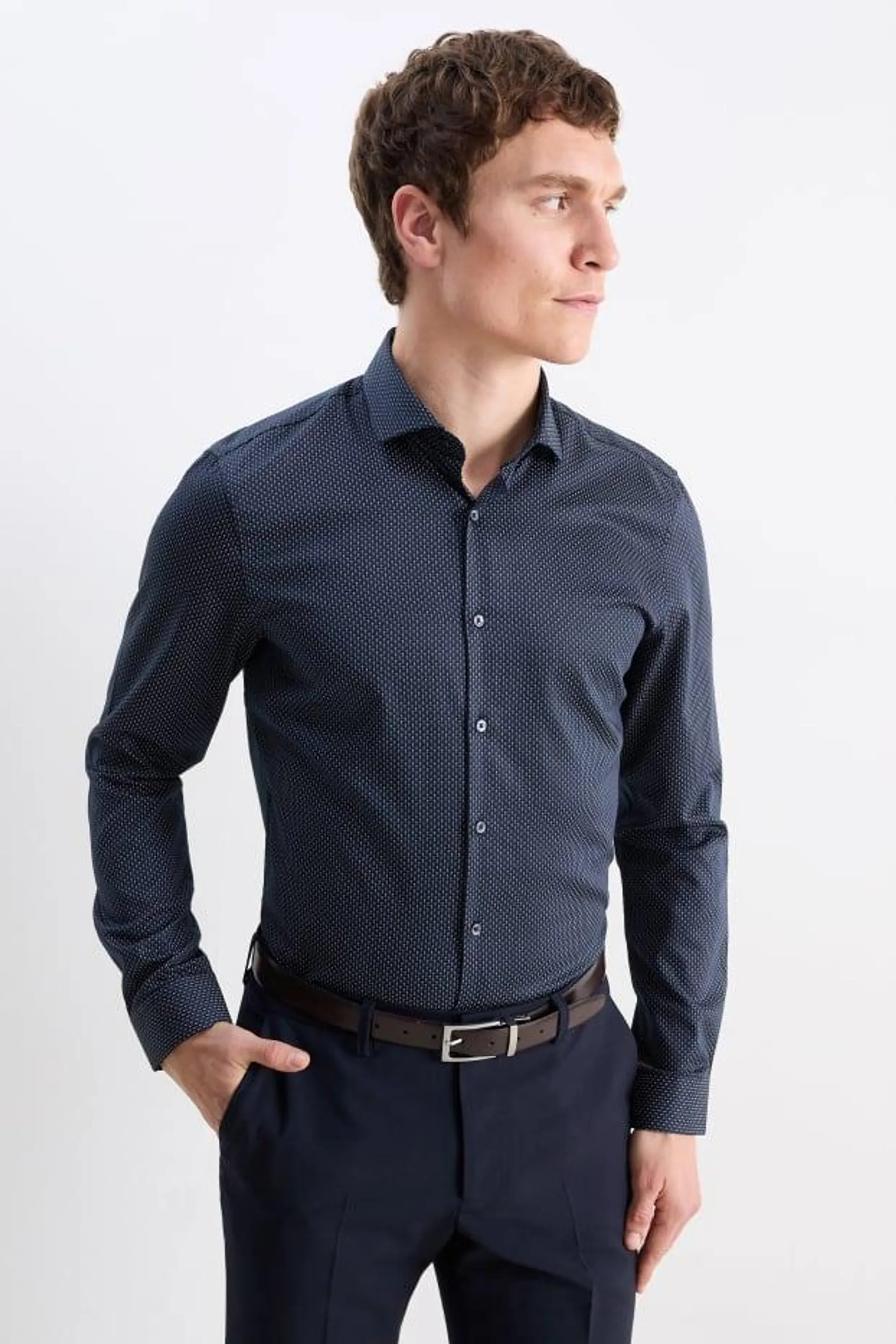 Business shirt - slim fit - cutaway collar - easy-iron