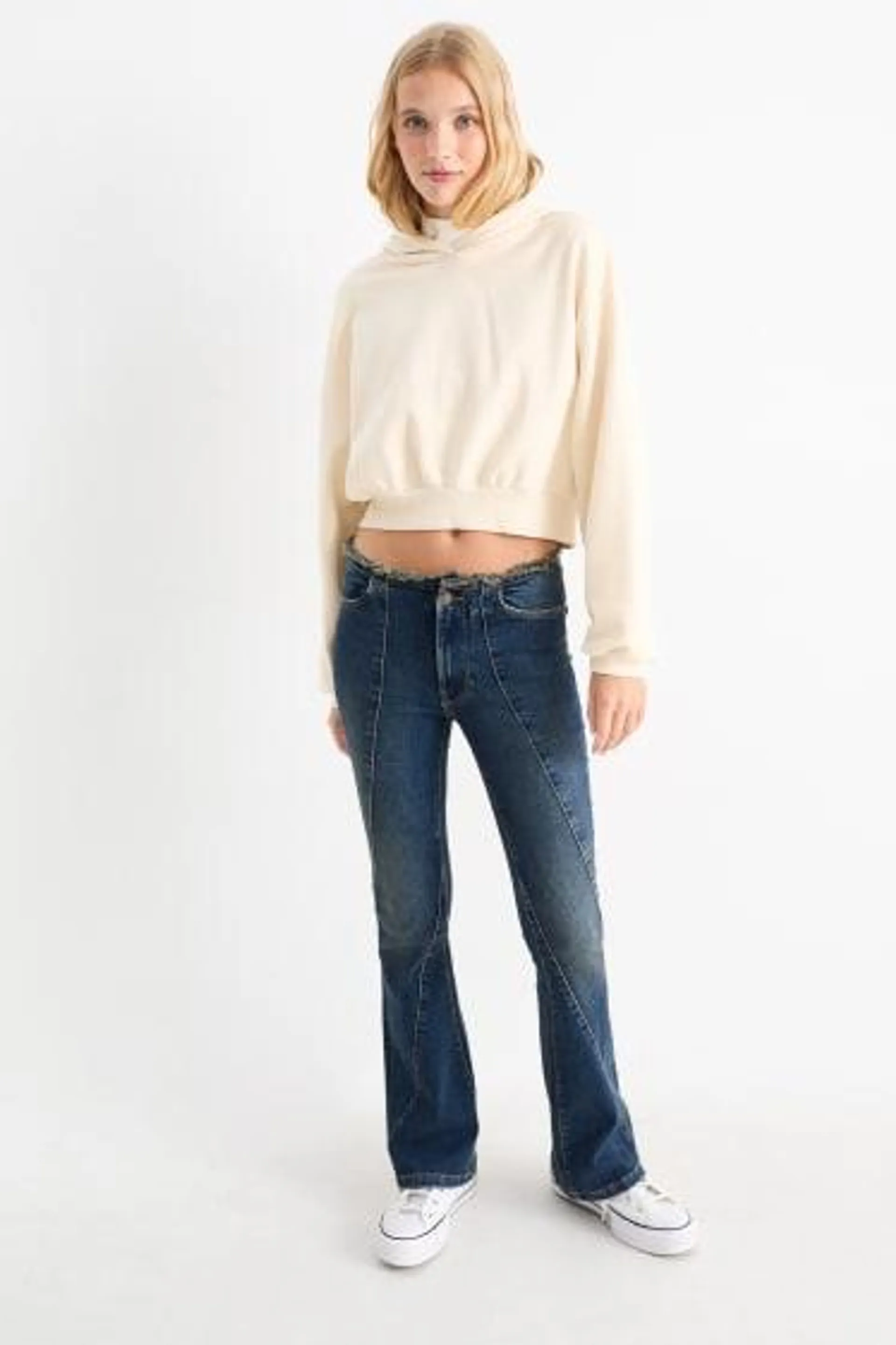 Flared jeans - mid-rise waist - LYCRA®