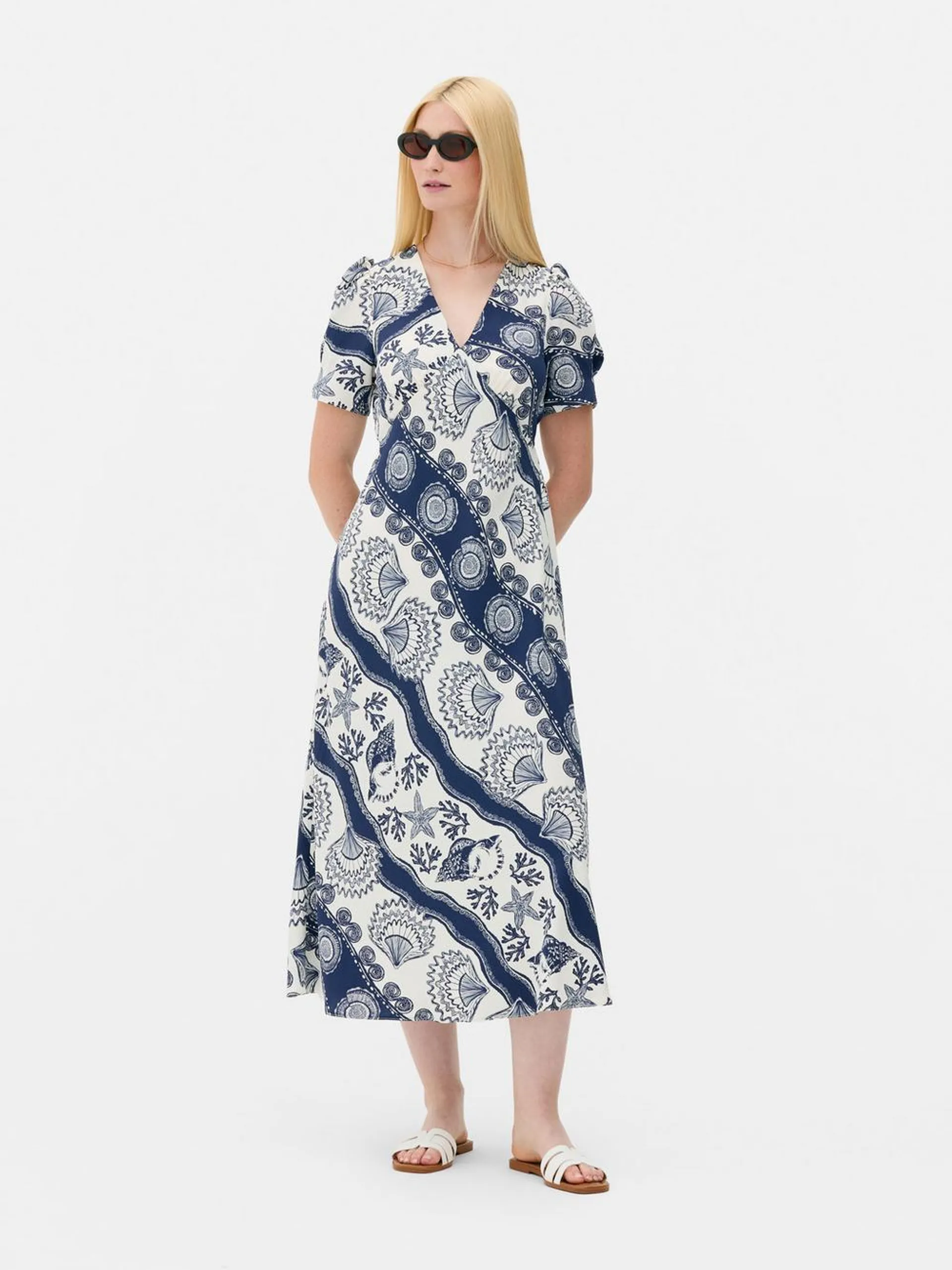 Vestido midi de estilo vintage estampado