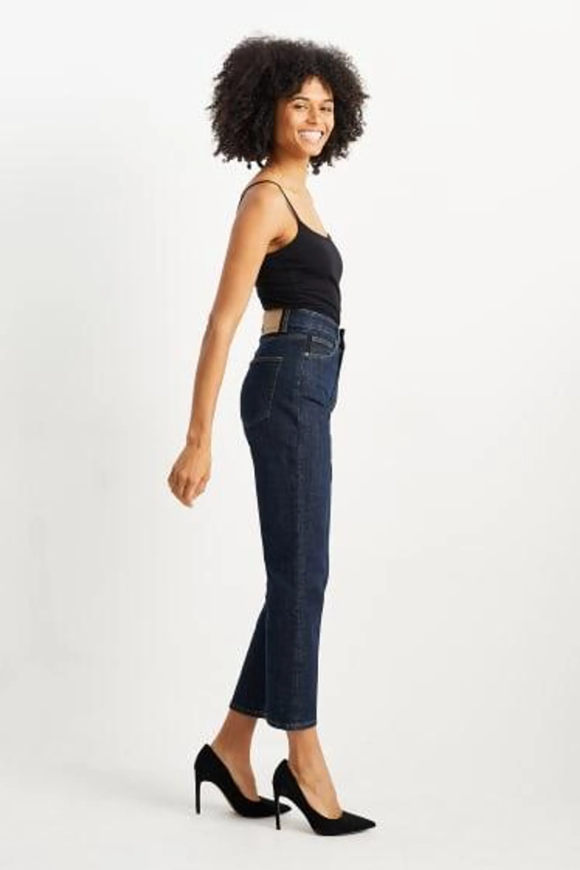 Straight jeans - high waist