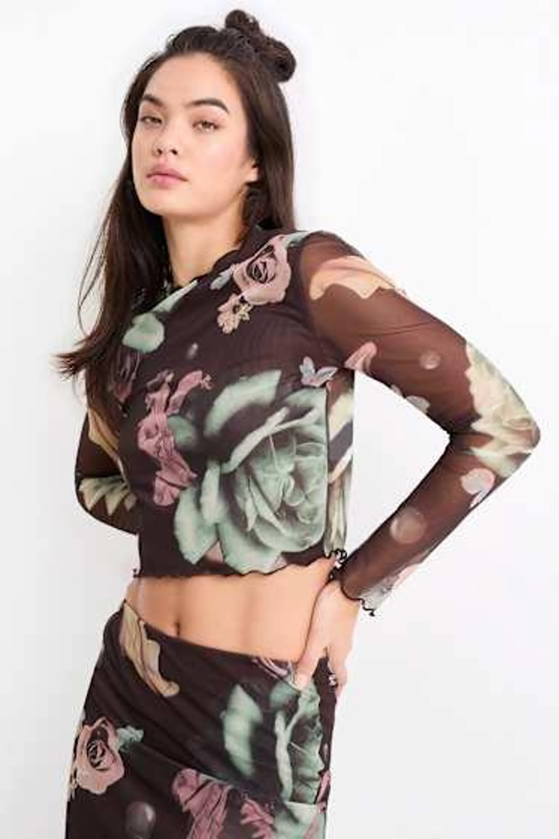 Cropped long sleeve top - floral