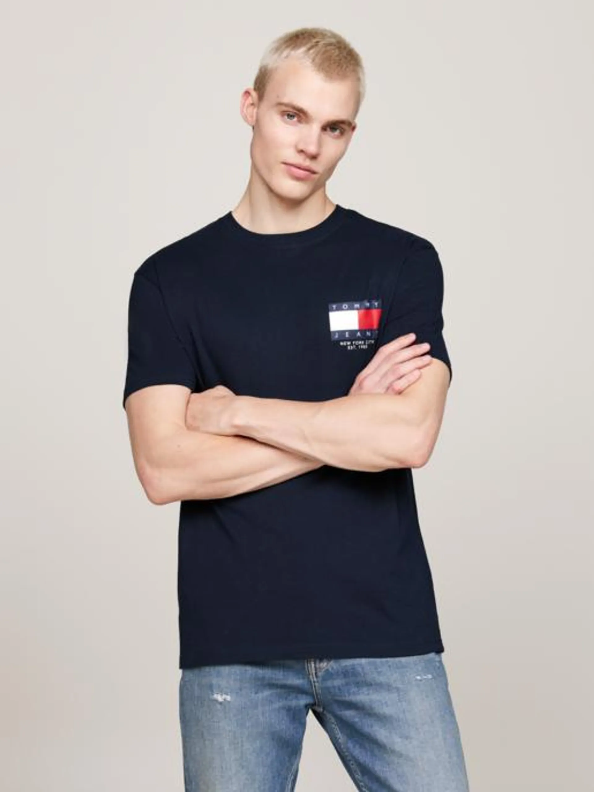 TJM REG RWB SIG FLAG TEE EXT