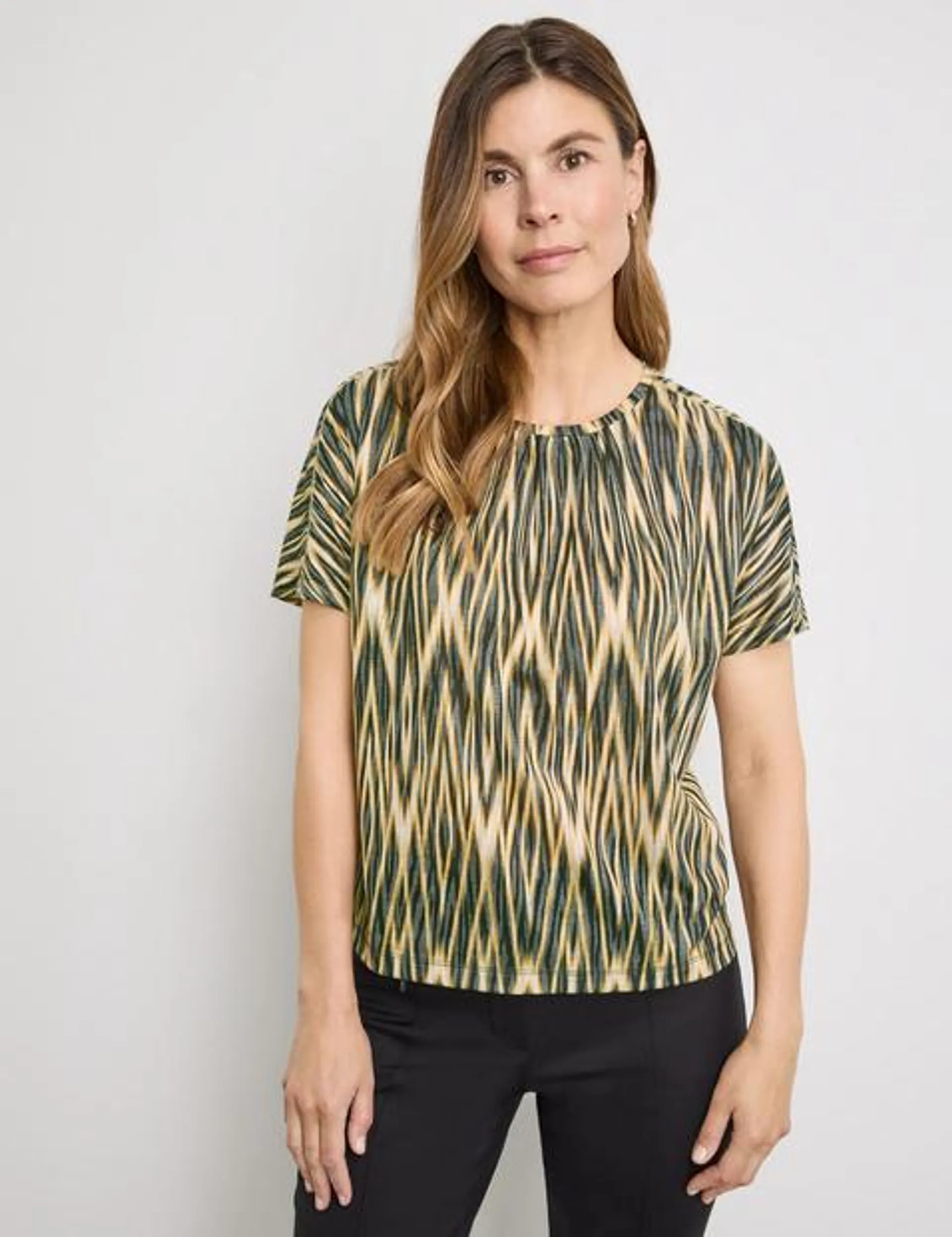 Legeres Shirt mit Ikat Print