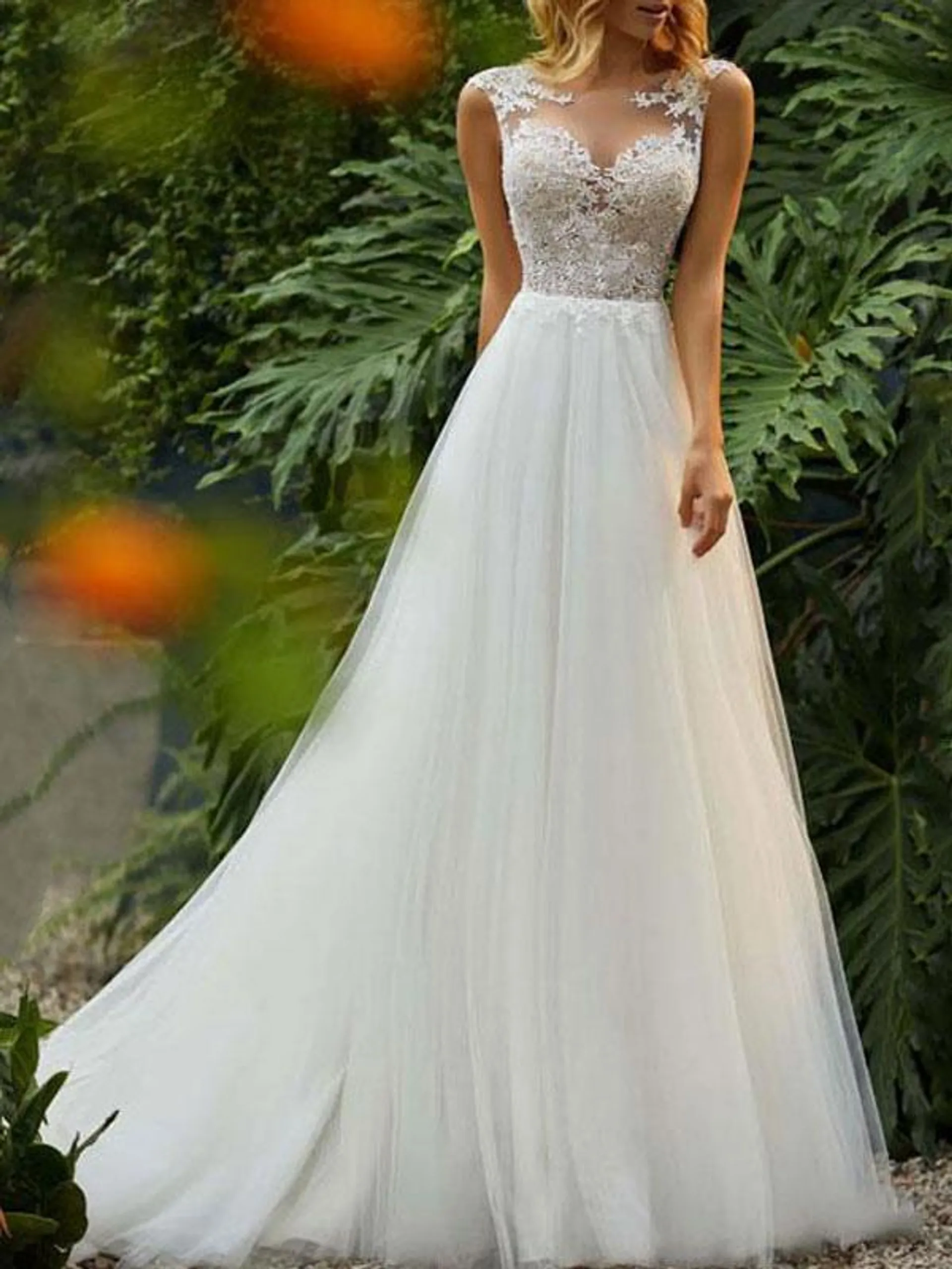 Vestidos de novia 2024 Linea A Illusion Neck Sin mangas Hasta el suelo Encaje Cuentas Tul Boho Vestidos de novia