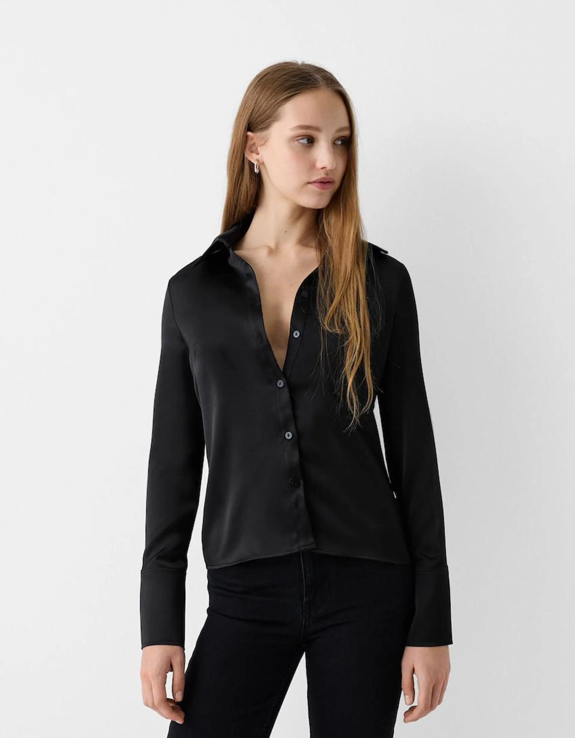 Fitted satin shirt with bell sleeves