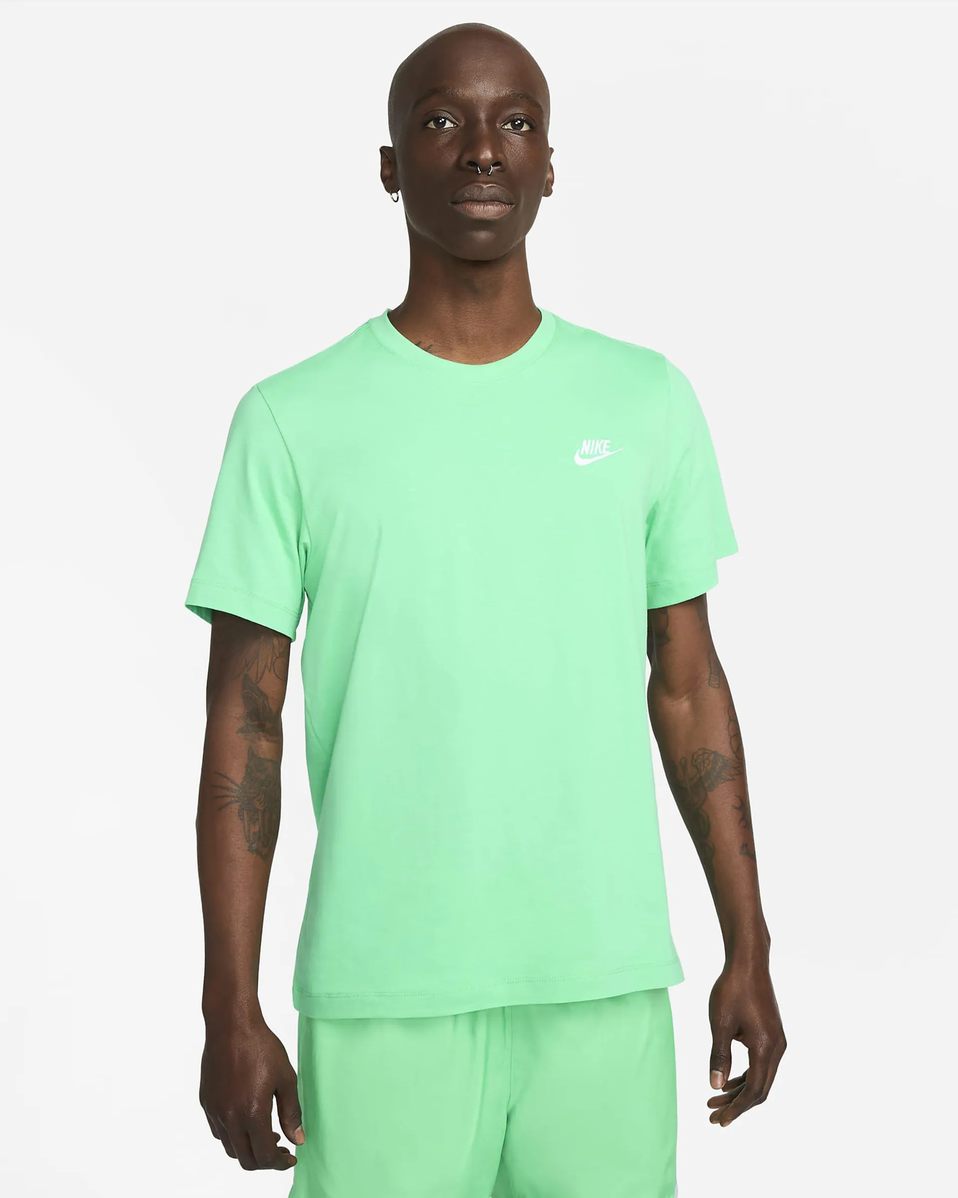 Nike Sportswear Club