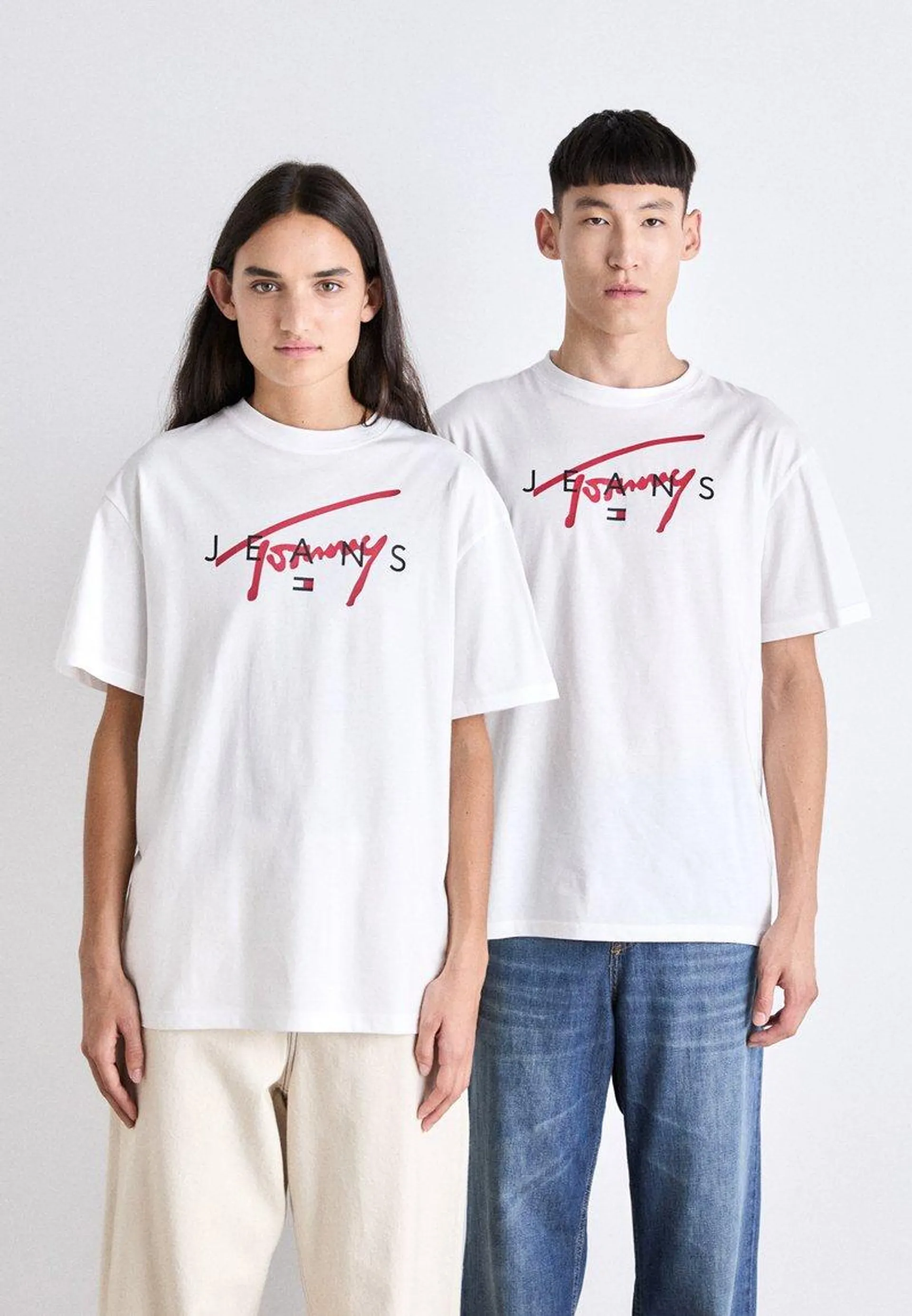 SIGNATURE TWIST TEE UNISEX - Camiseta estampada - white