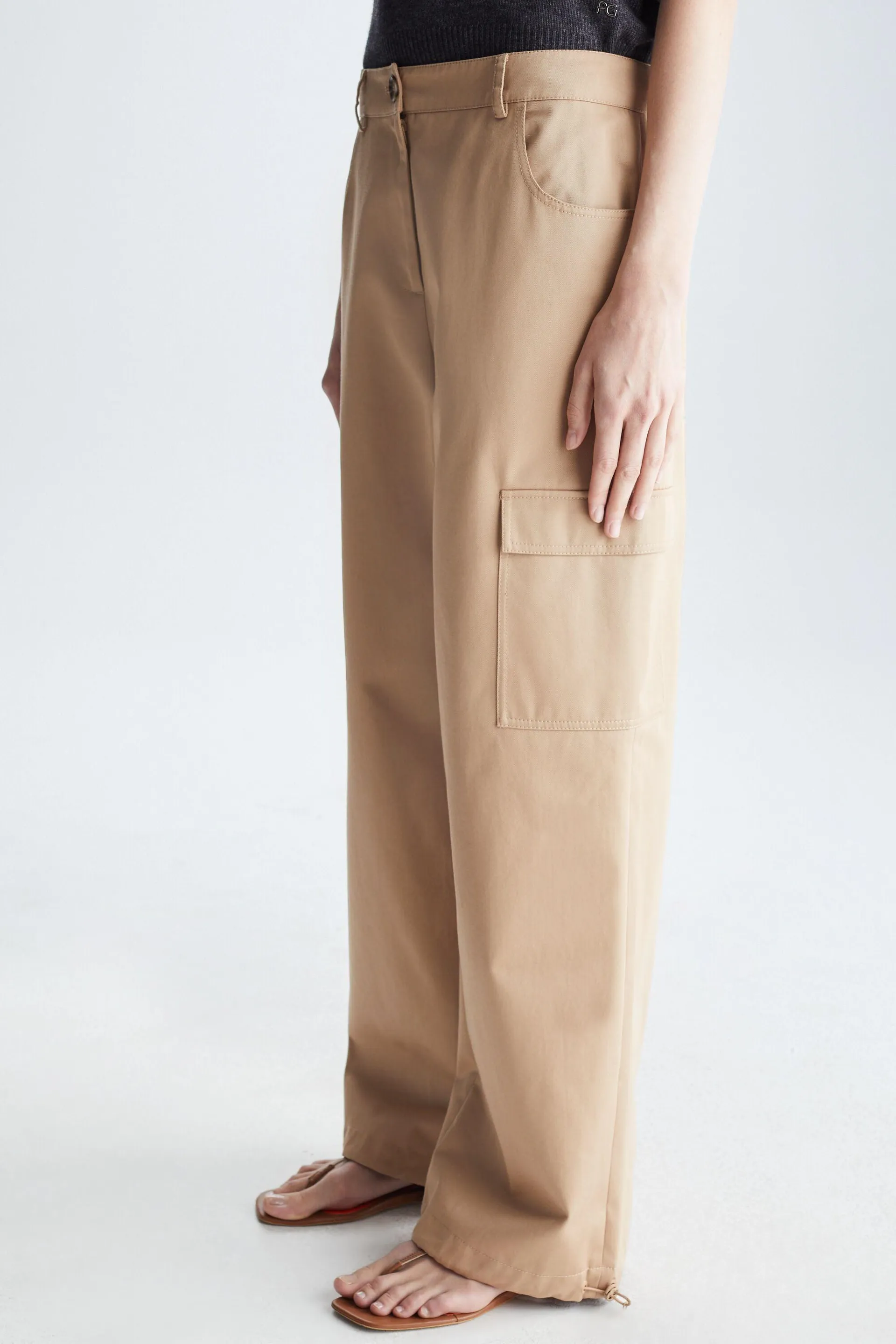 PANTALON CARGO RECTO SARGA