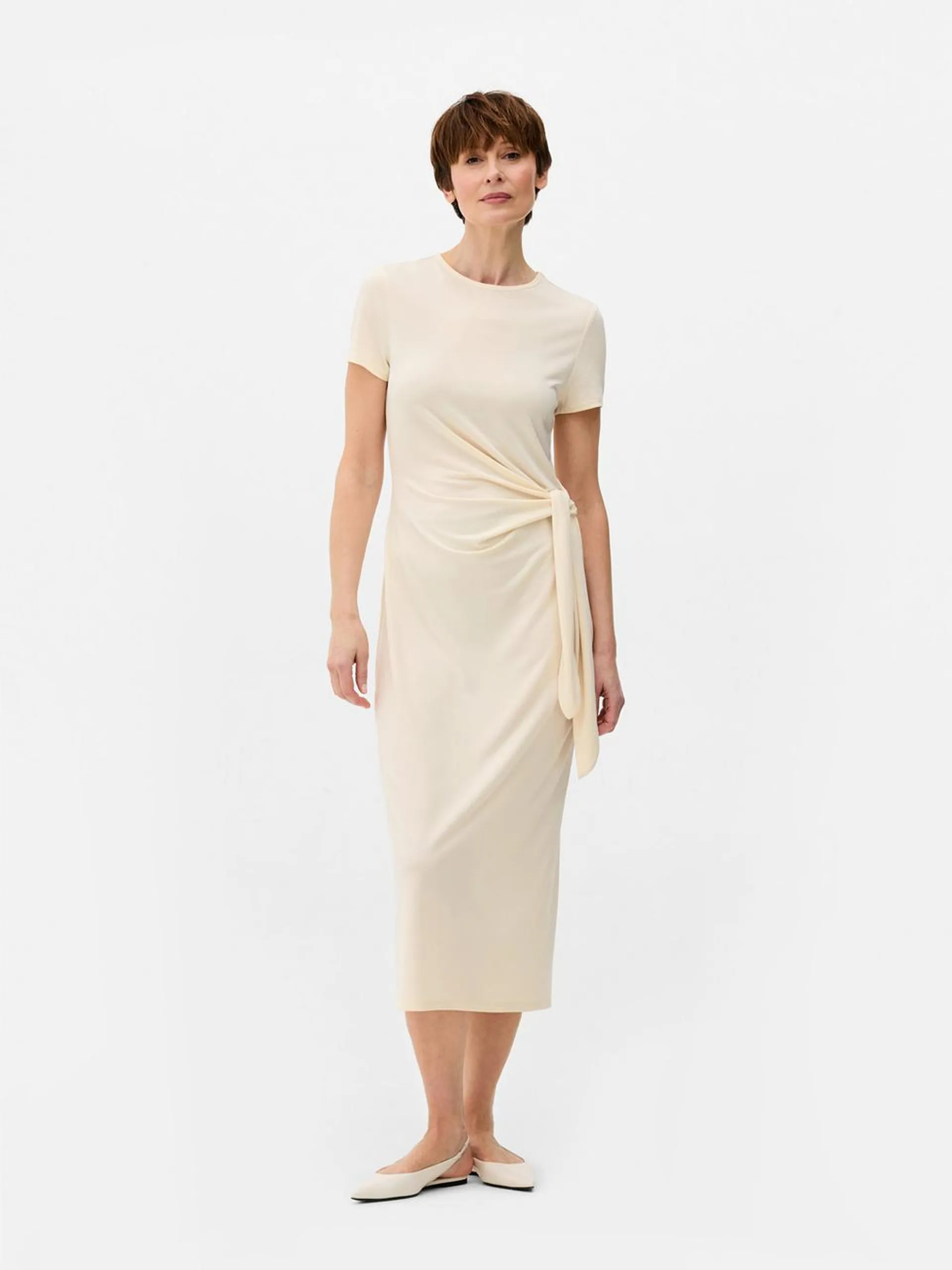 Vestido midi anudado