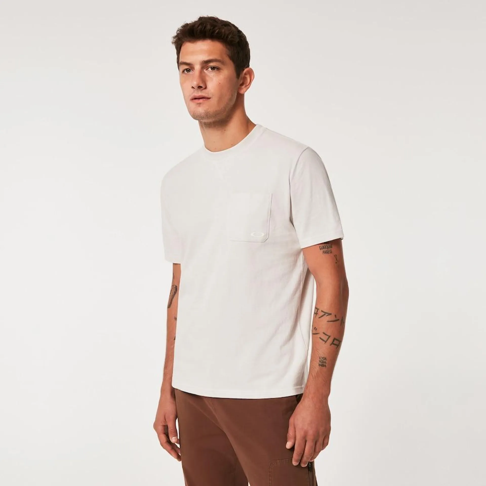 Relax Pocket Ellipse Tee