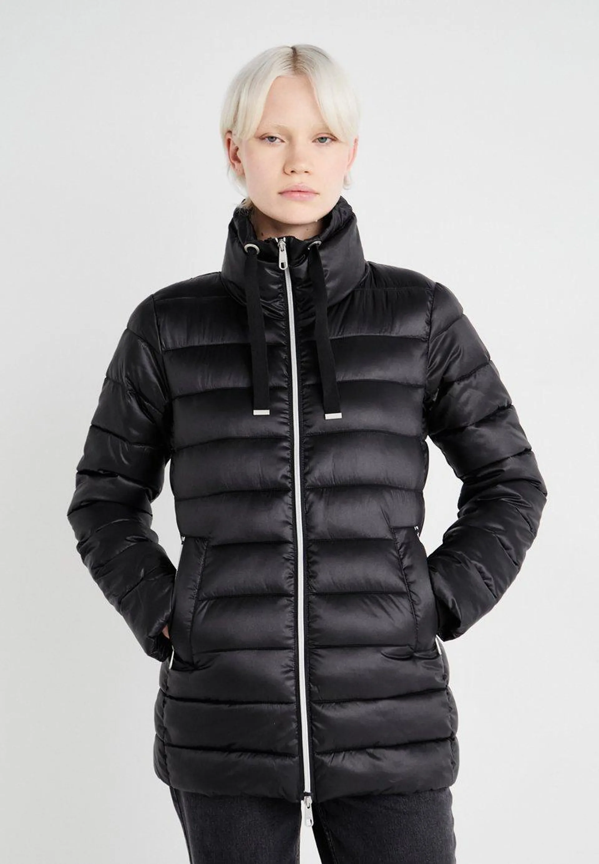 ONLVEGA QUILTED JACKET - Chaqueta de invierno - black