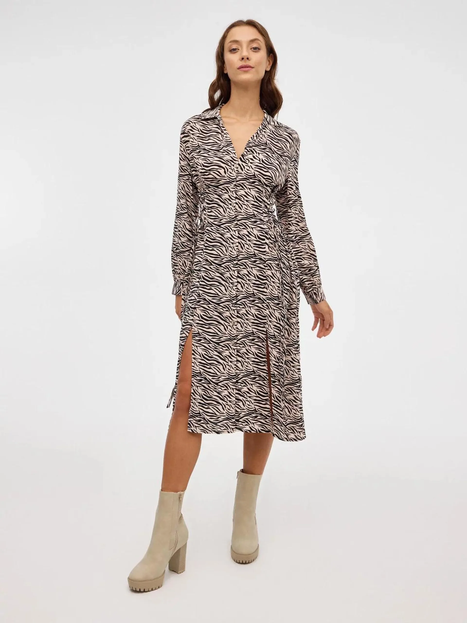 Vestido midi camisero