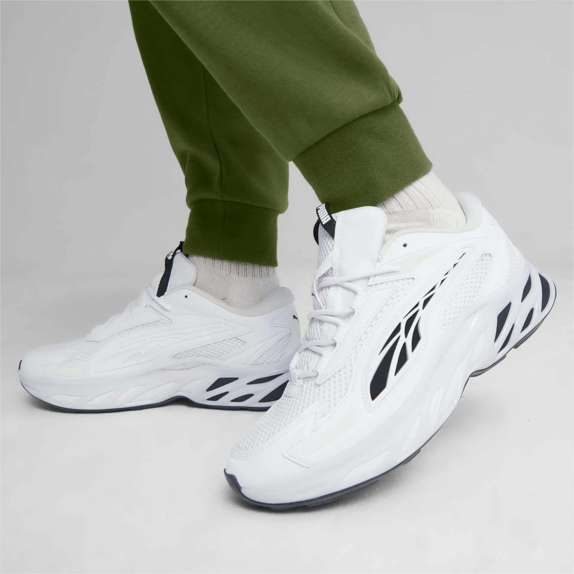 Exotek Base sneakers