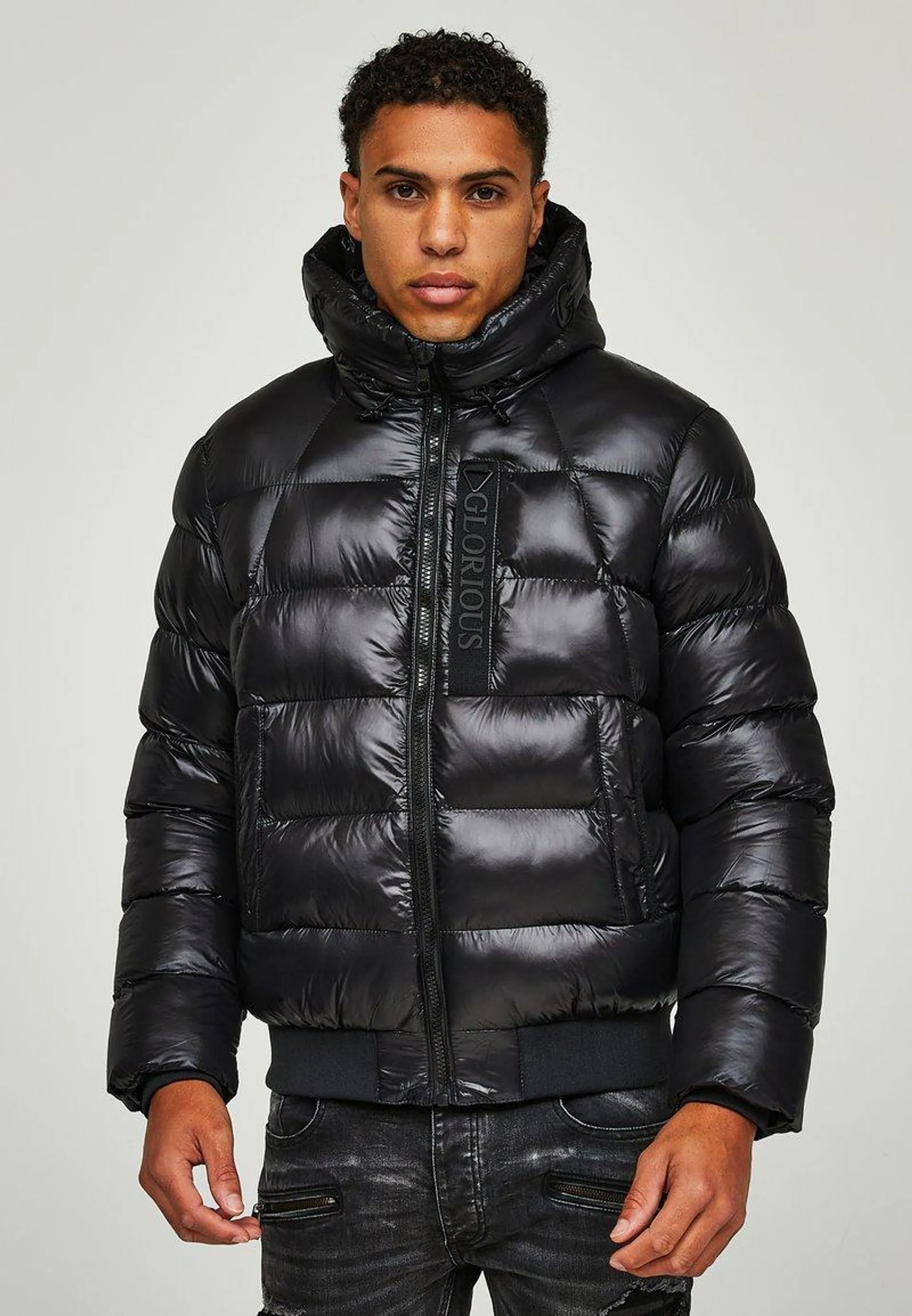 TRIPP HOODED PUFFER JACKET - Chaqueta de invierno - jet black