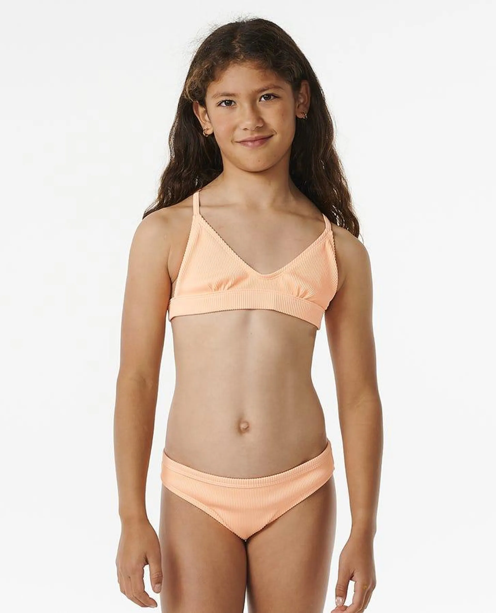 Niña en bikini Peachy