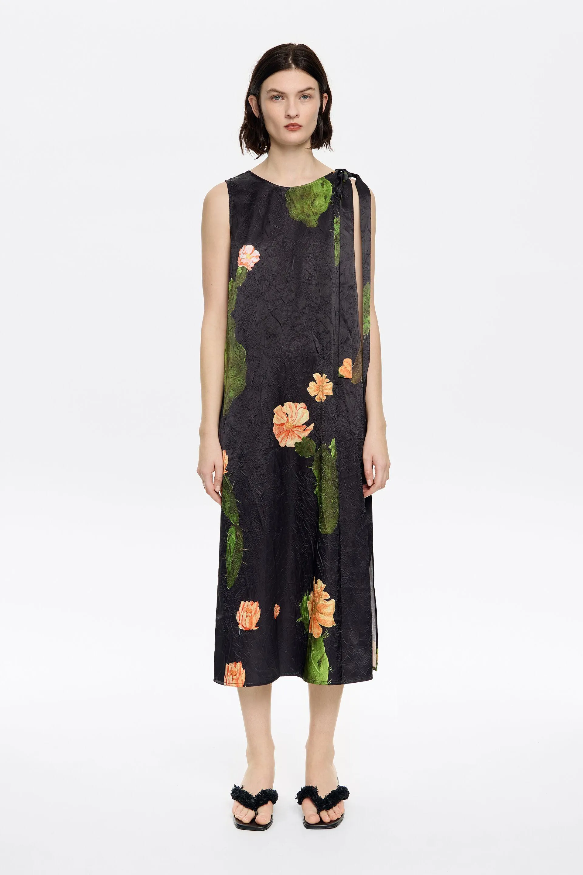 Vestido línea A Cactus negro