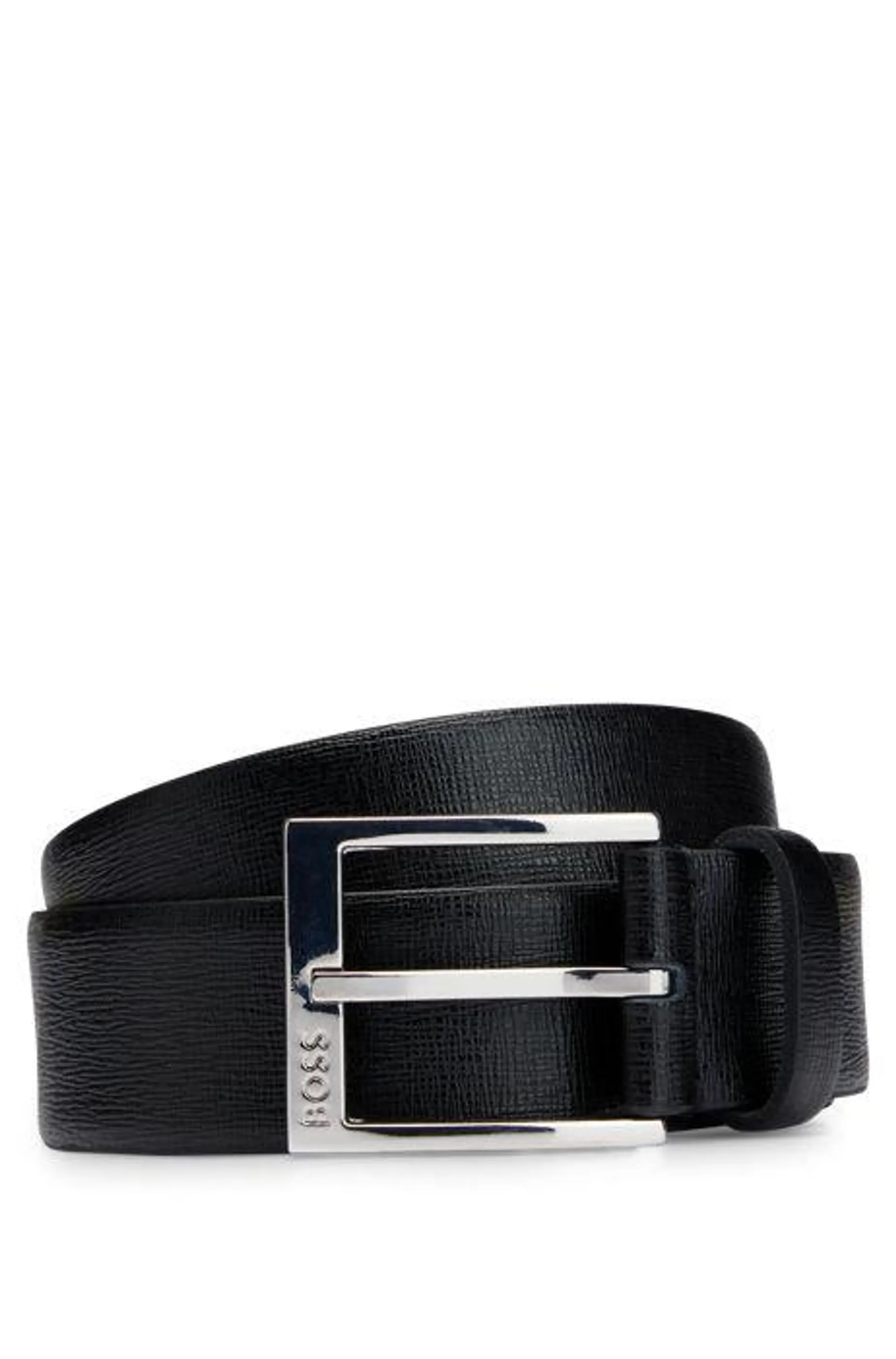 Cinturón de piel italiana con logo en la hebilla