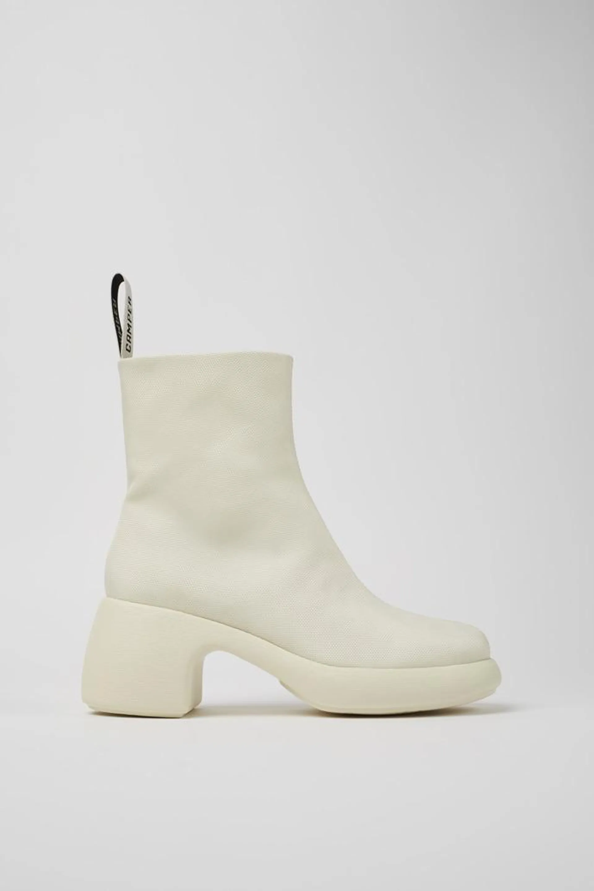 Botas blancas de tejido para mujer