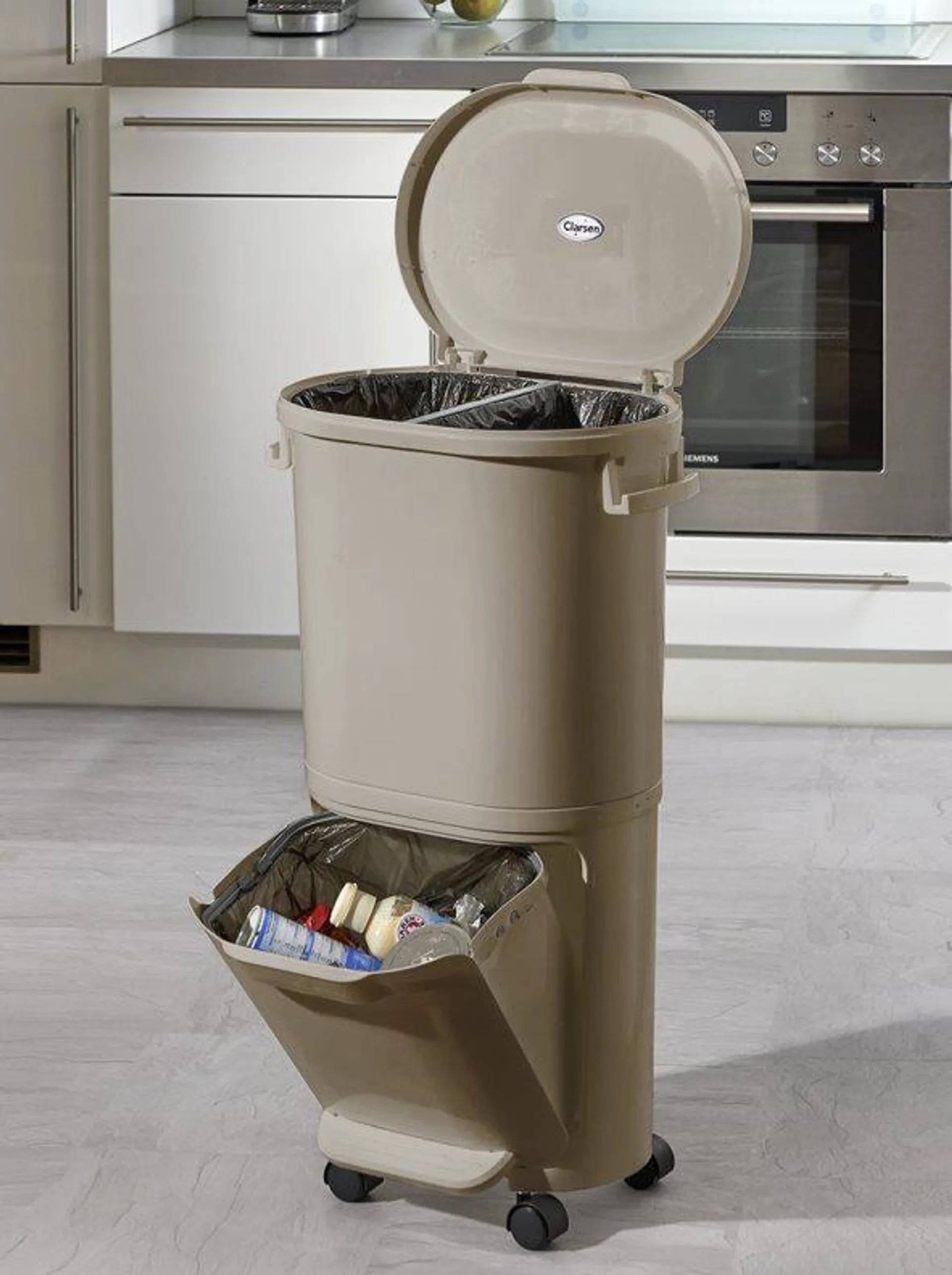 Cubo de basura con compartimentos reciclaje
