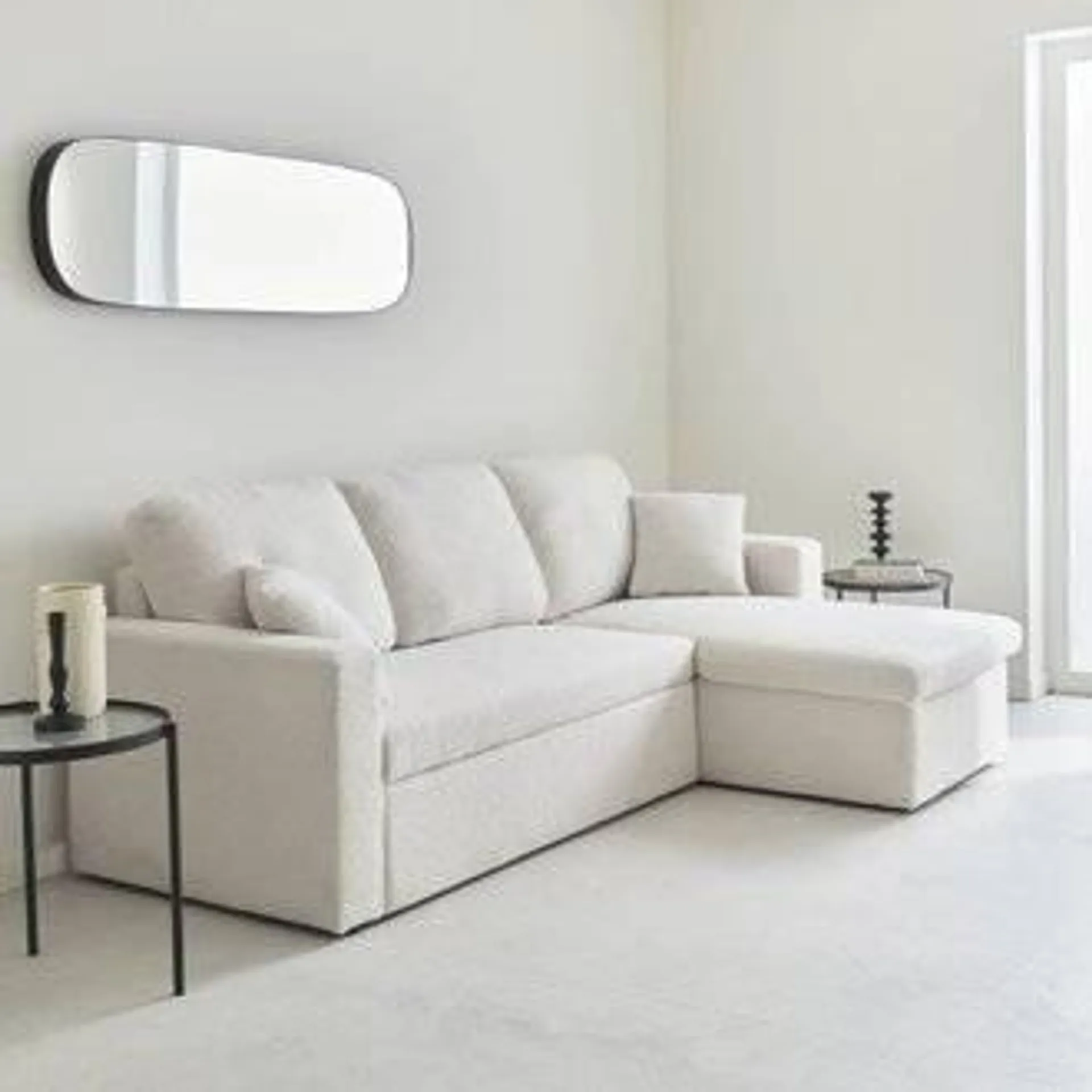 LES ESSENTIELS MOBILIER INTÉRIEUR SWEEEK