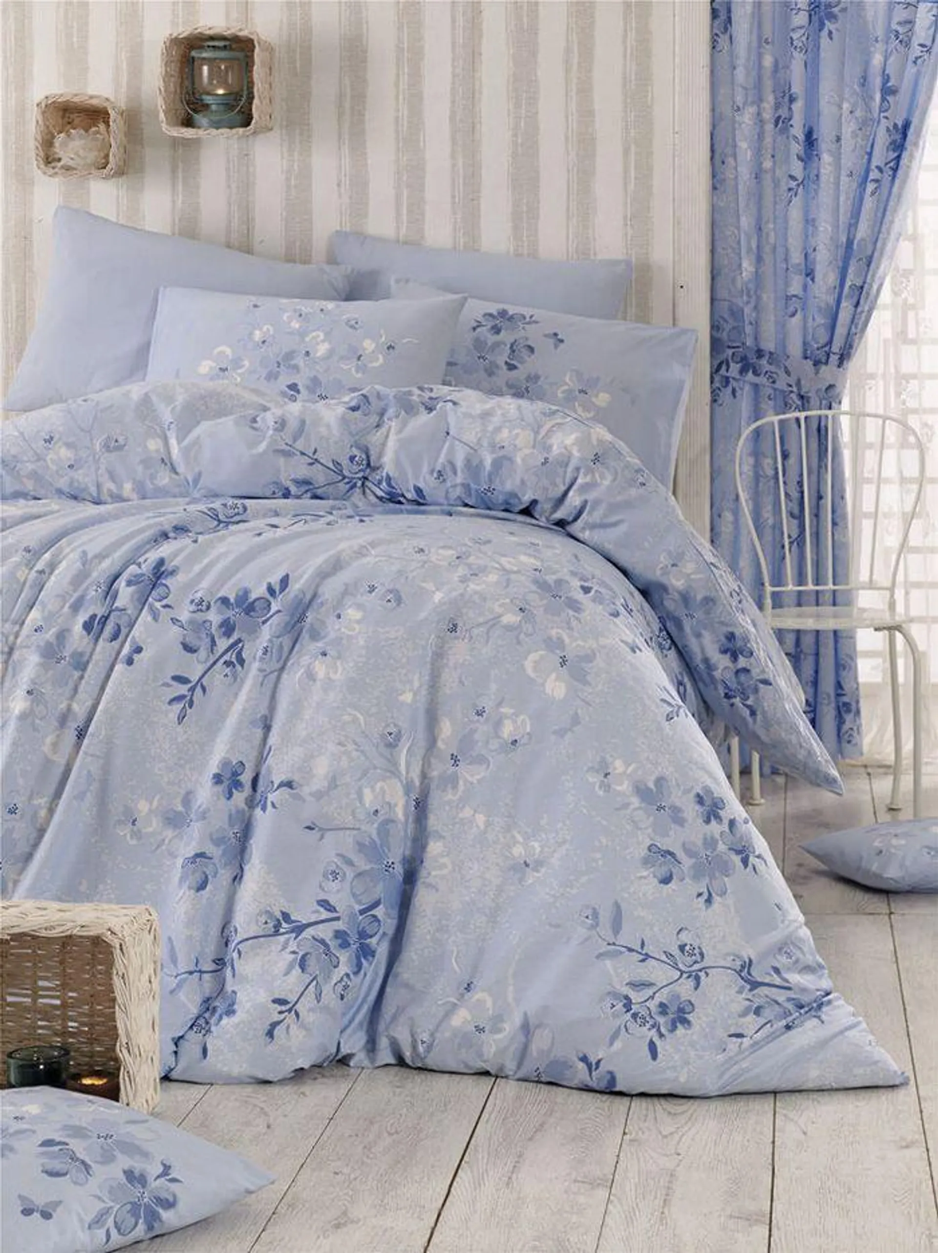 Juego de cama Eleana 160x220cm con sábana plana 160x240cm y funda de almohada 50x70cm Estampado de flores azules